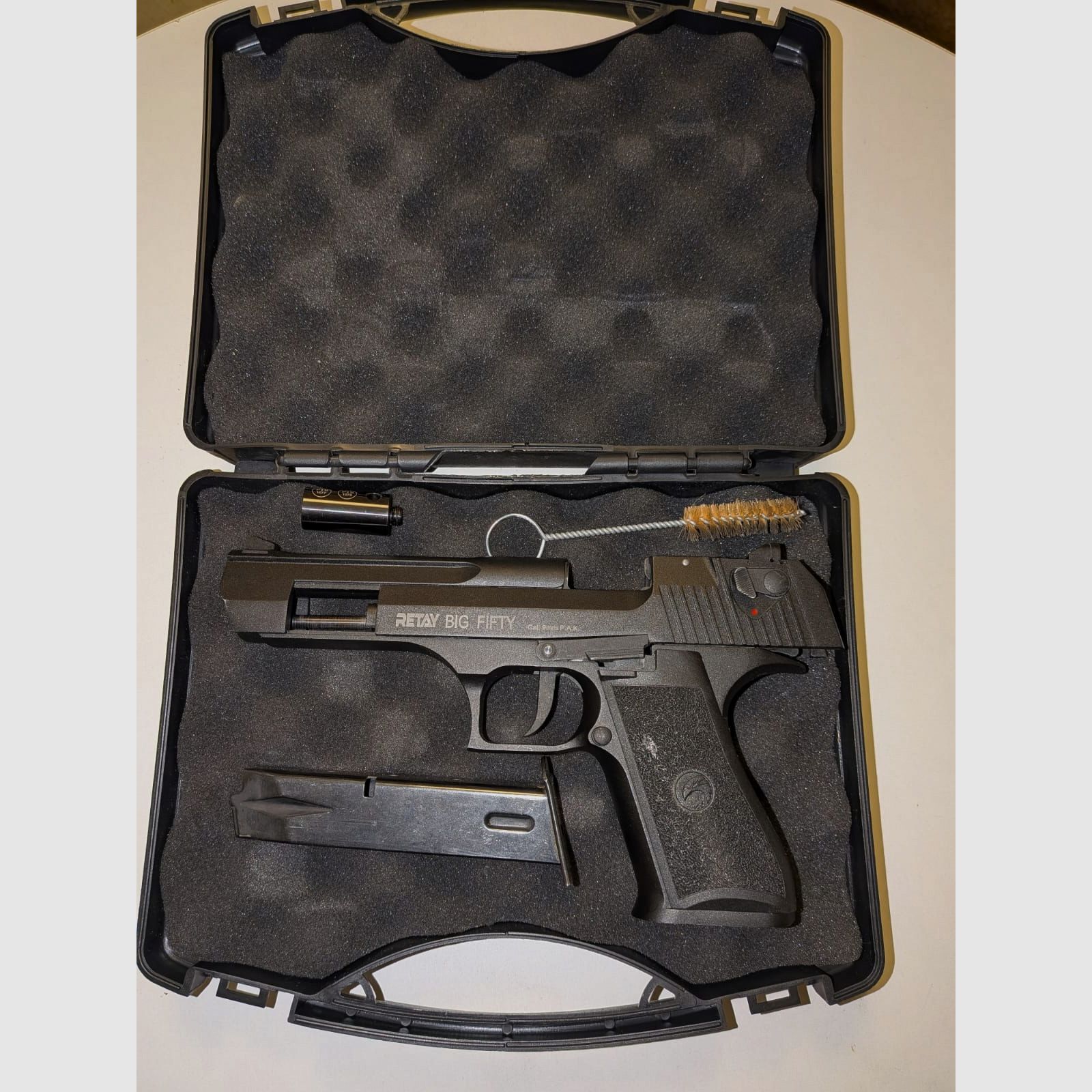 Retay Big Fifty blank firing pistol 9 mm P.A.K black