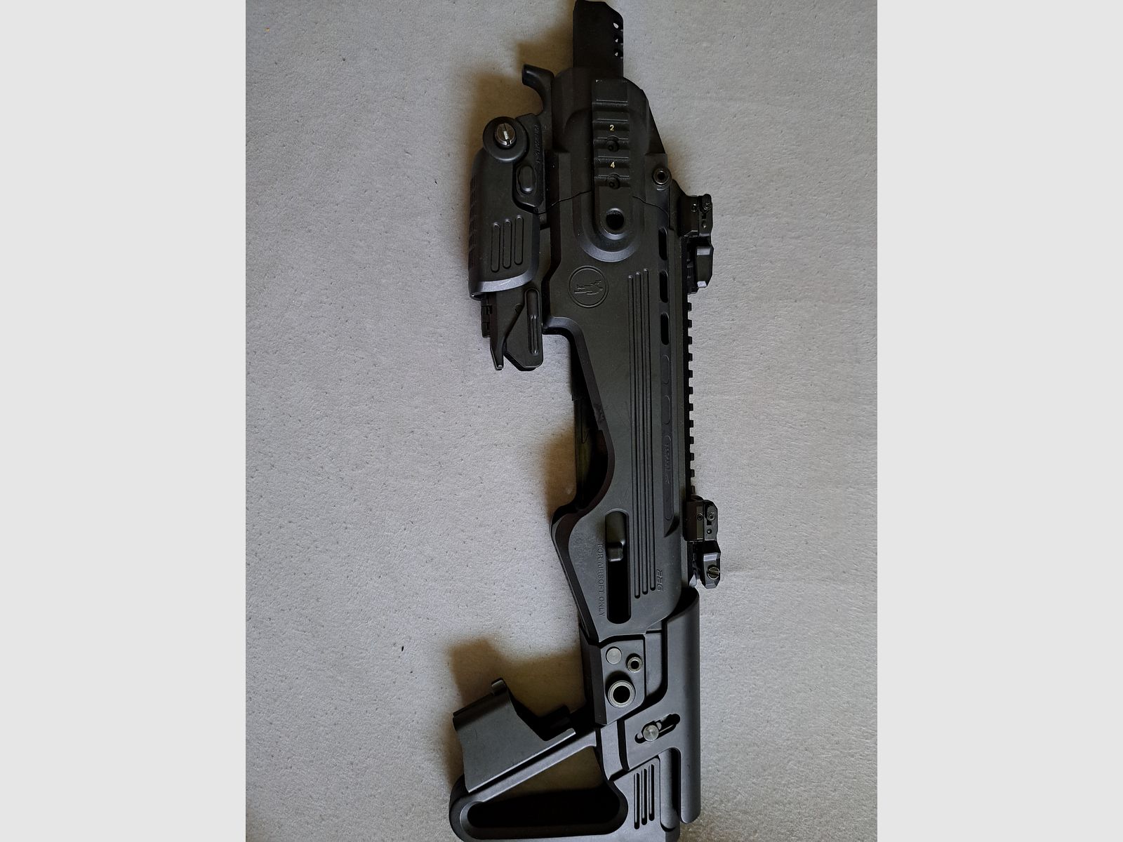 WE P226 GBB mit Carabine Kit