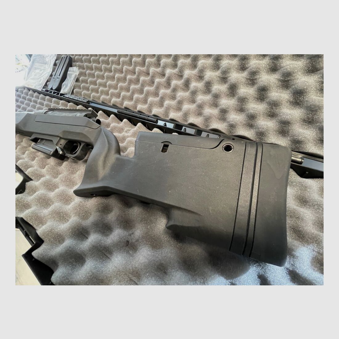 Daniel Defense Delta 5, image 7 of 10