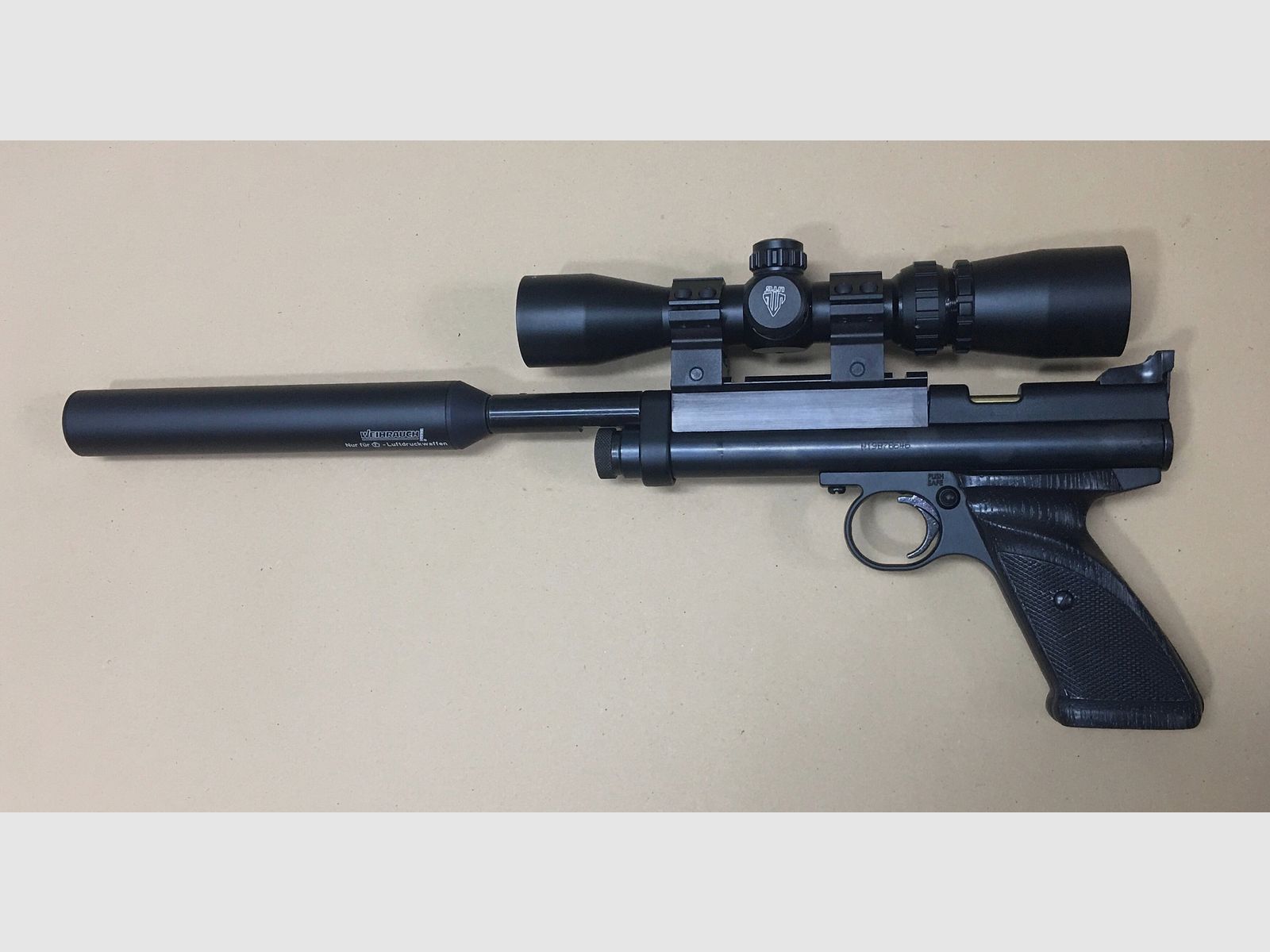 Pistolenzielfernrohr UTG 2-7x32 - absolut neuwertig ohne Gebrauchsspuren