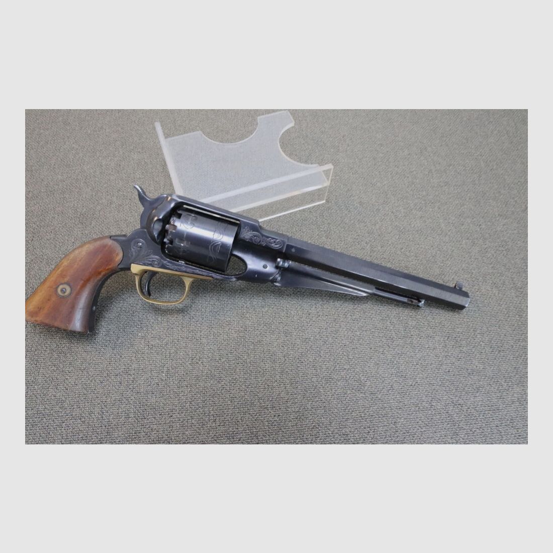 Santa Barbara Revolver a percussione Modello Nuovo Esercito