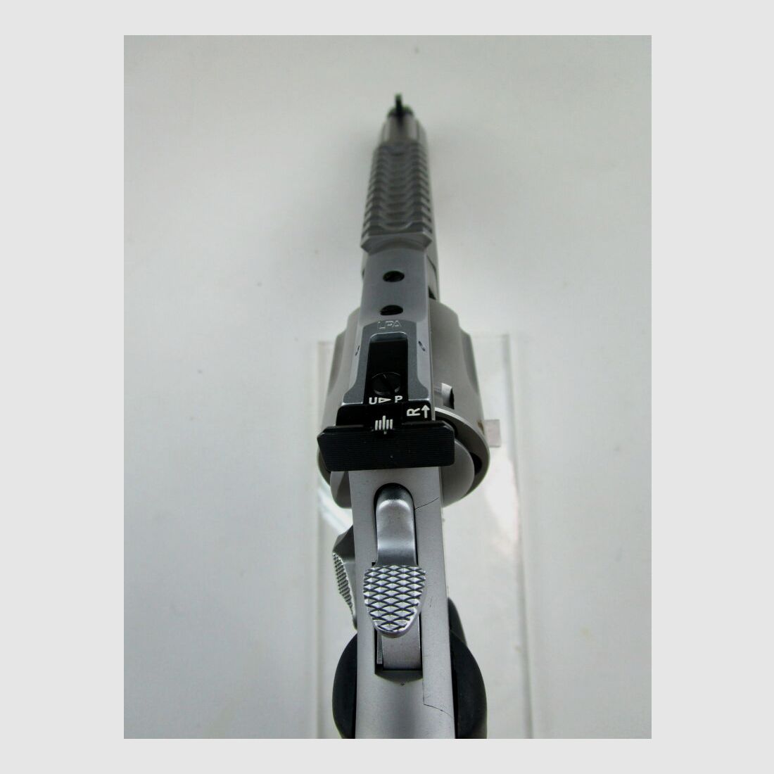 Smith & Wesson 686 - Concurrent