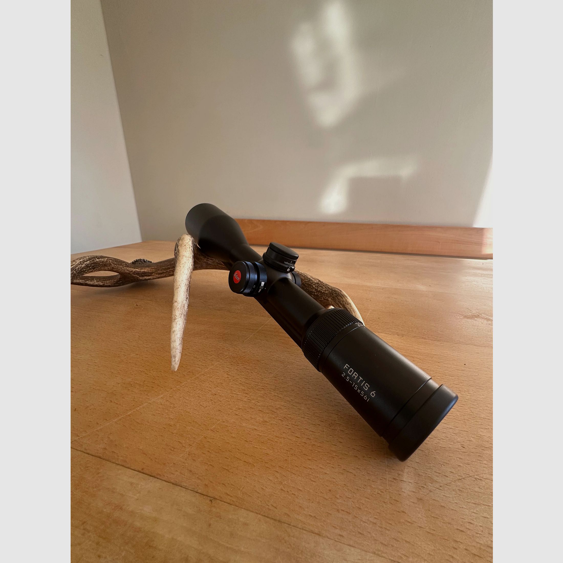 Leica Fortis 2.5-15x56 con BDC