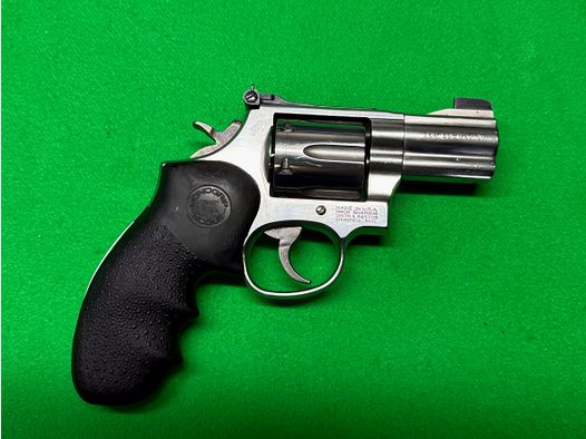 Smith & Wesson 686-5 - Kaliber .357 Mag