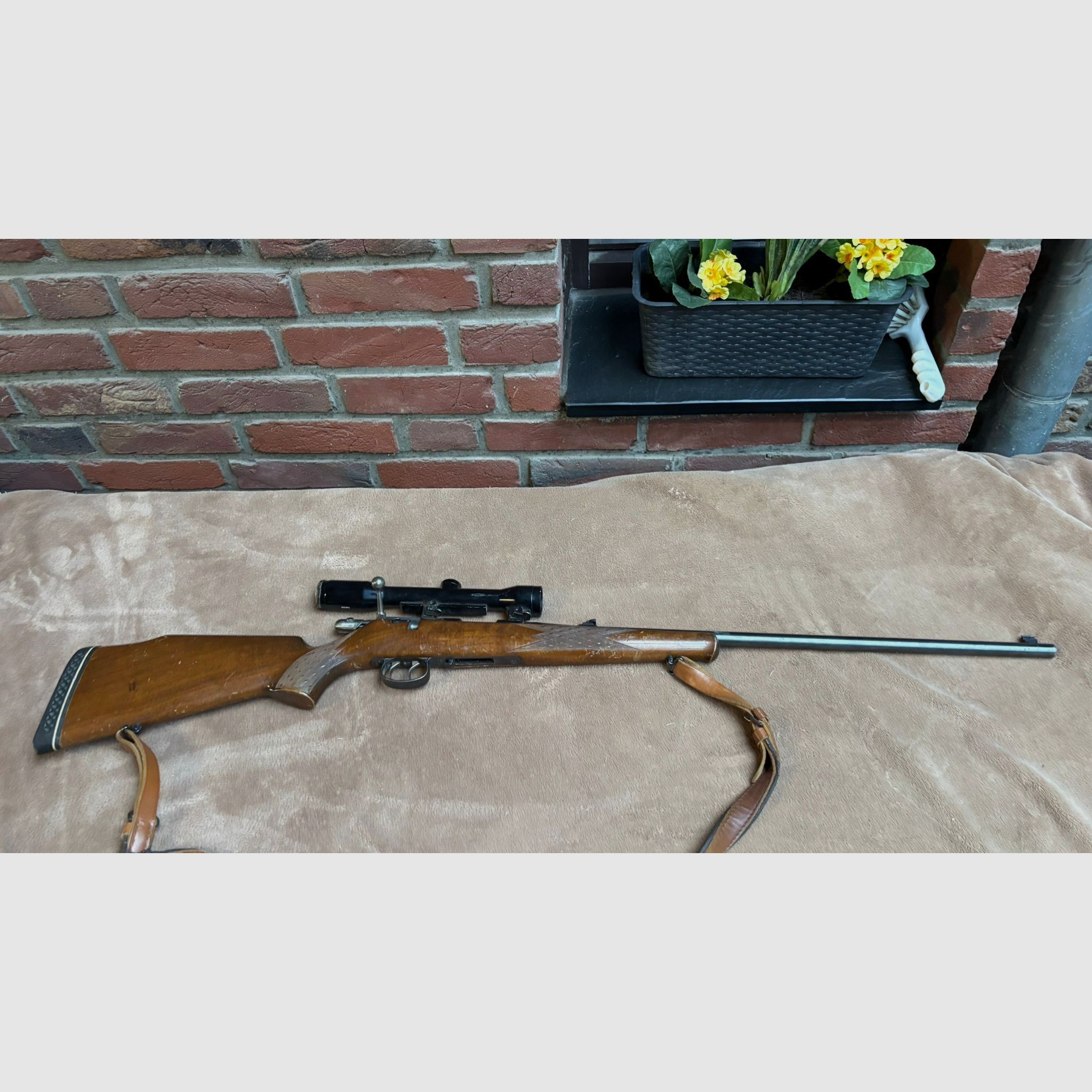 Anschütz 1516 Repetierbüchse 22. WMR