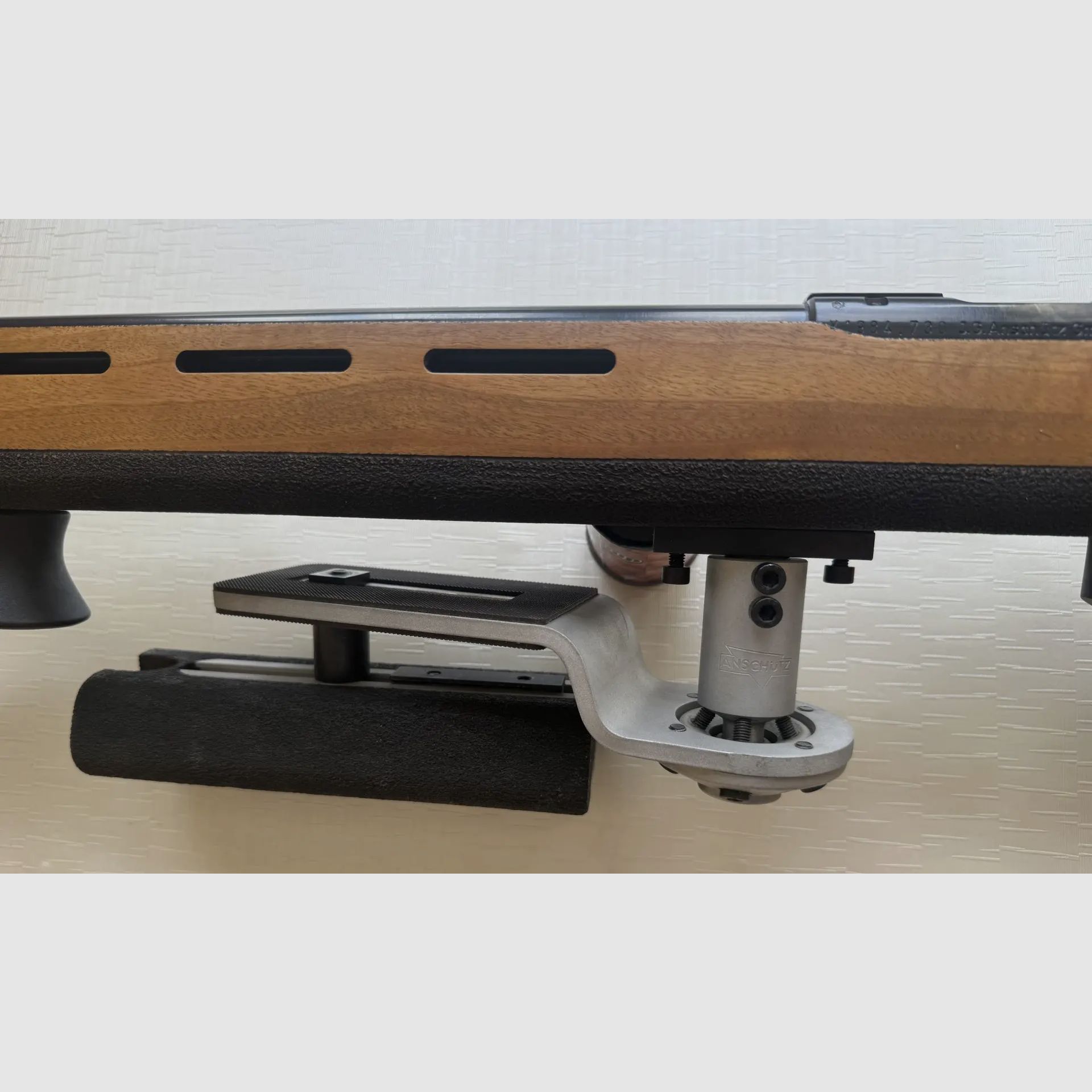 Anschütz Super-Match Modelo 1813 Olímpico 84 Calibre .22 l.r.