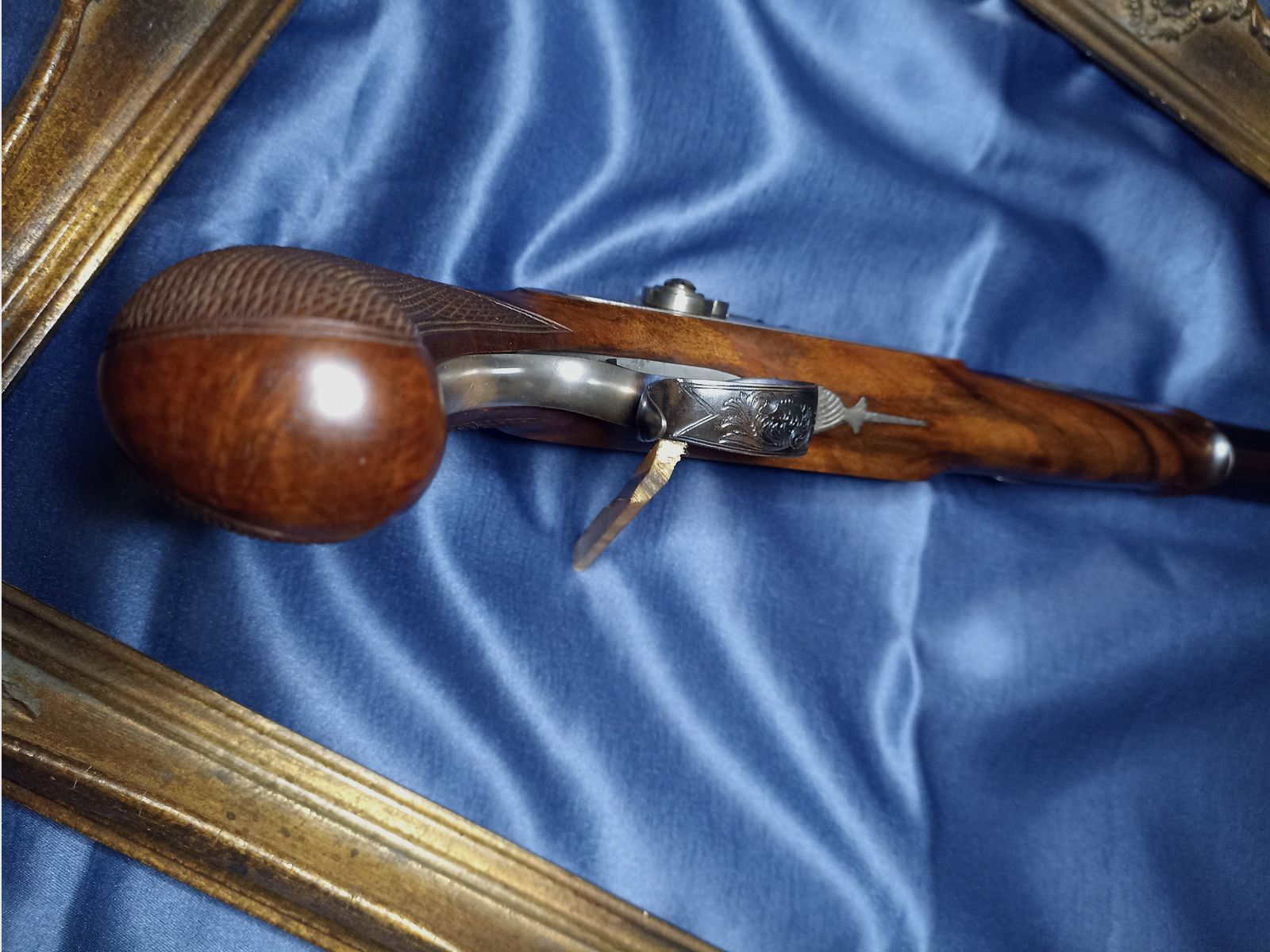 Pistolet perkusyjny Hege Überlingen kal. 33 Siber w Lozannie Złoto