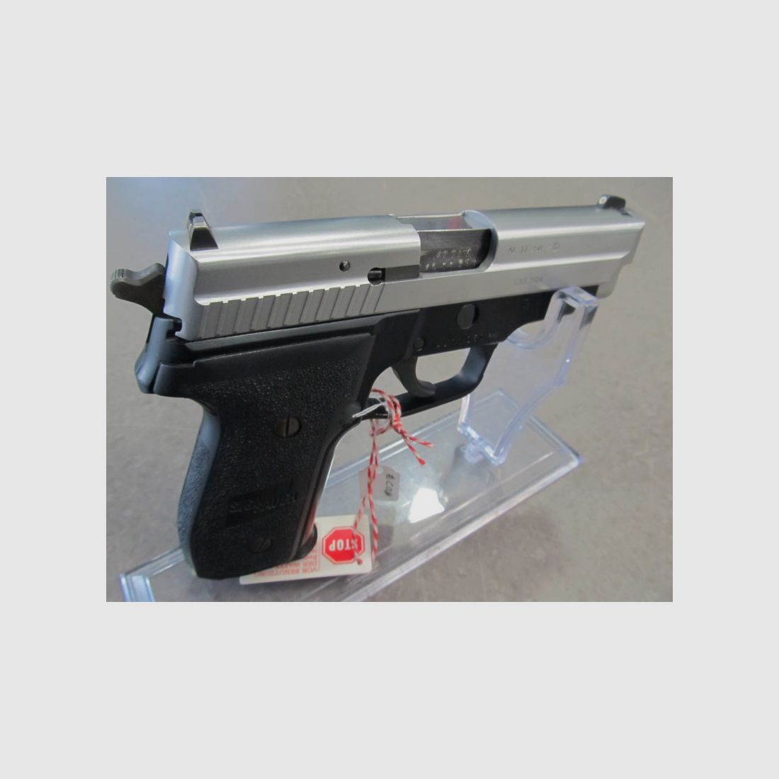 SIG SAUER P229 CAL 40S&W usado, imagen 4 de 8