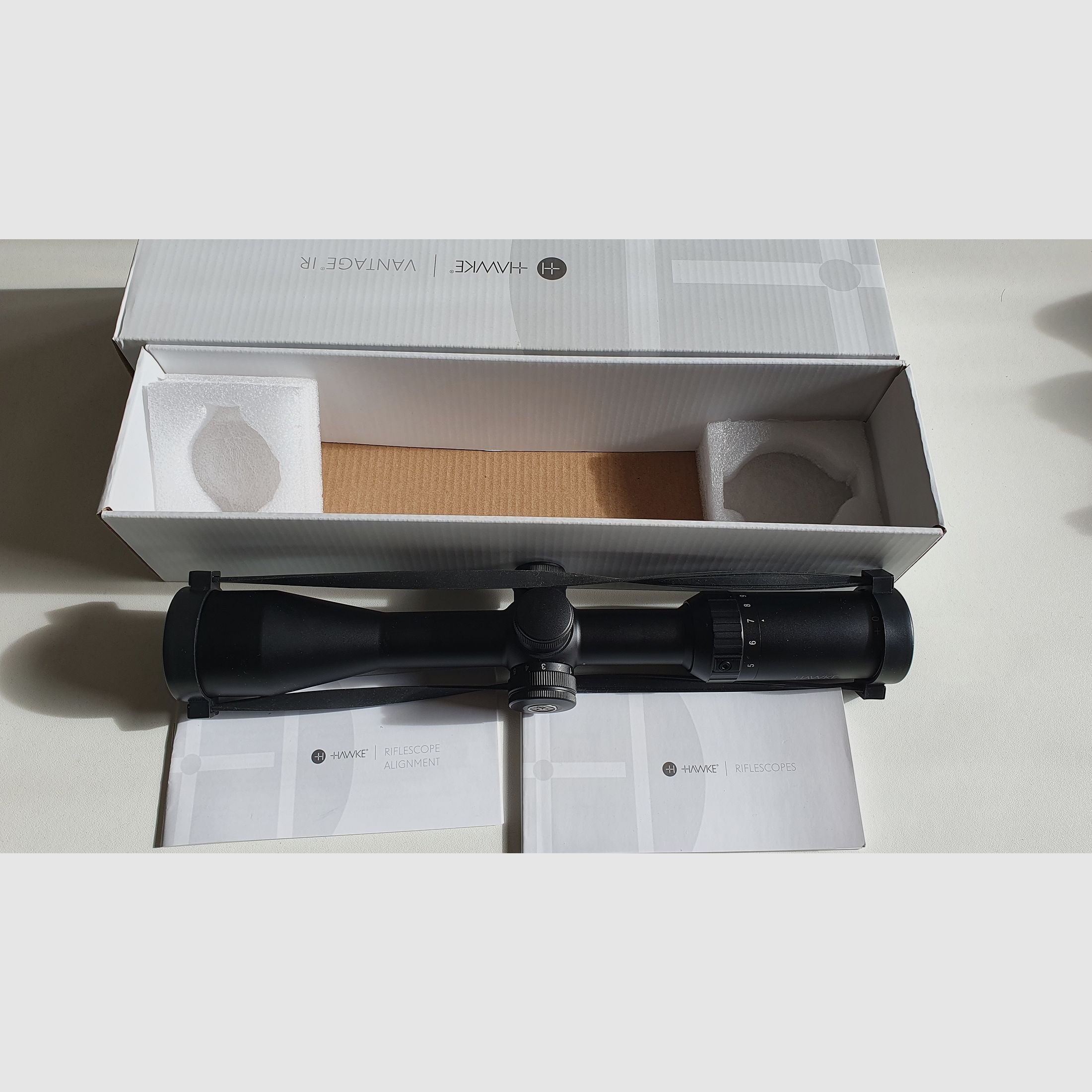 Hawke Vantage 3-9x40 Rimfire HV IR incluso montaggi