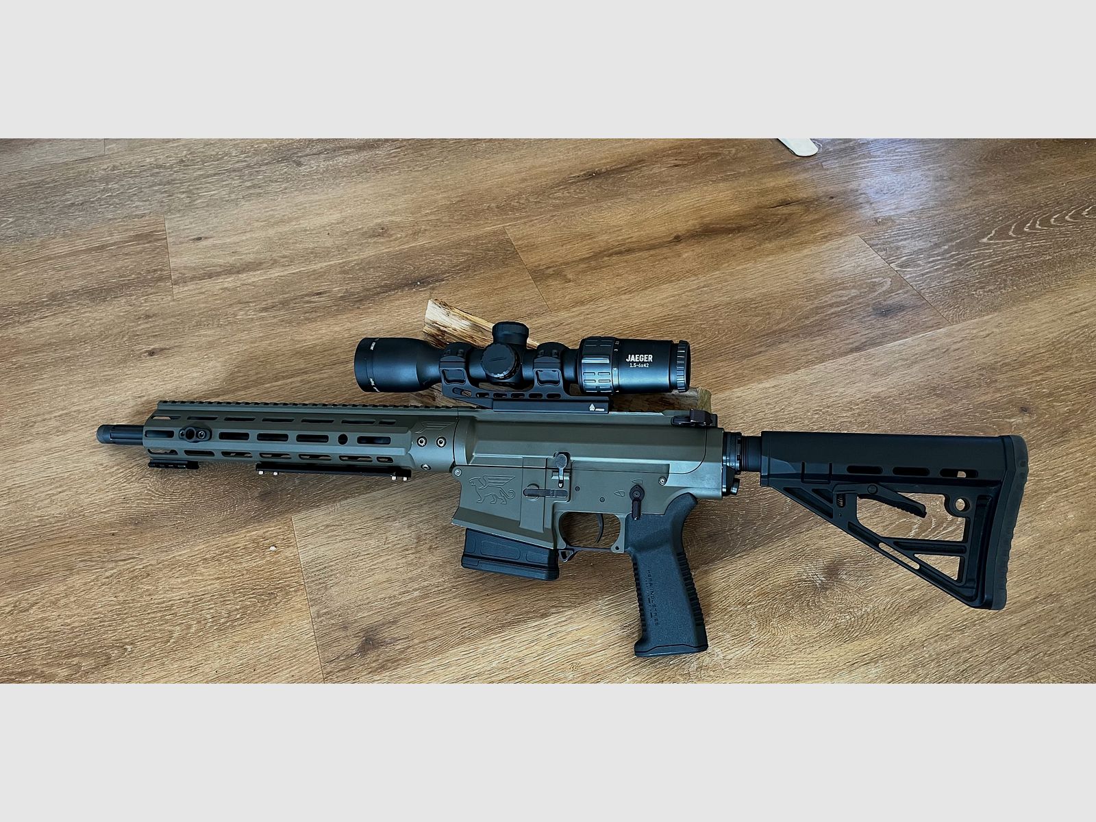 Black Creek Arms AR 10 .308 (14,5“) con 1,5-6x42 Zf