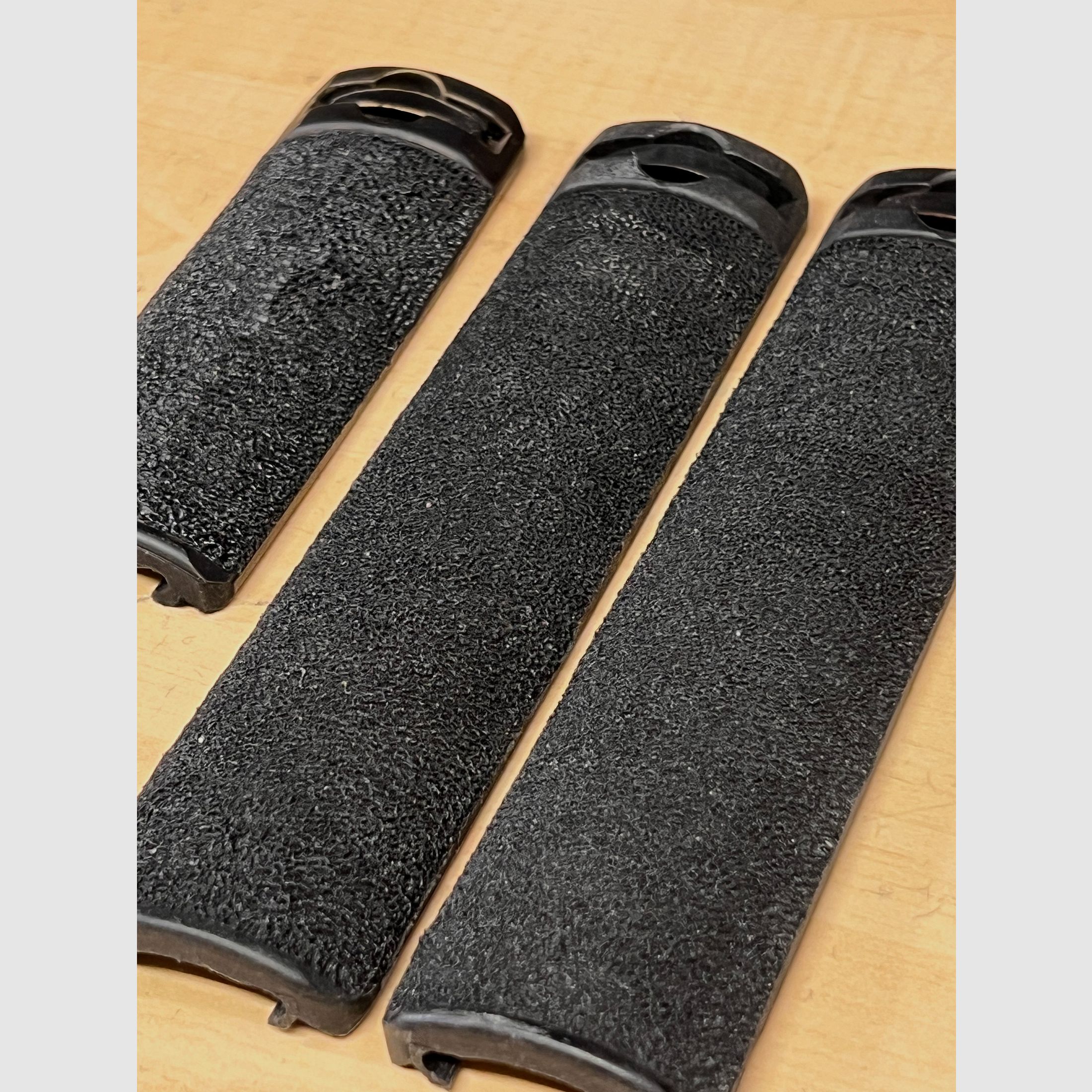 Set de 3 couvercles de rail Picatinny en noir