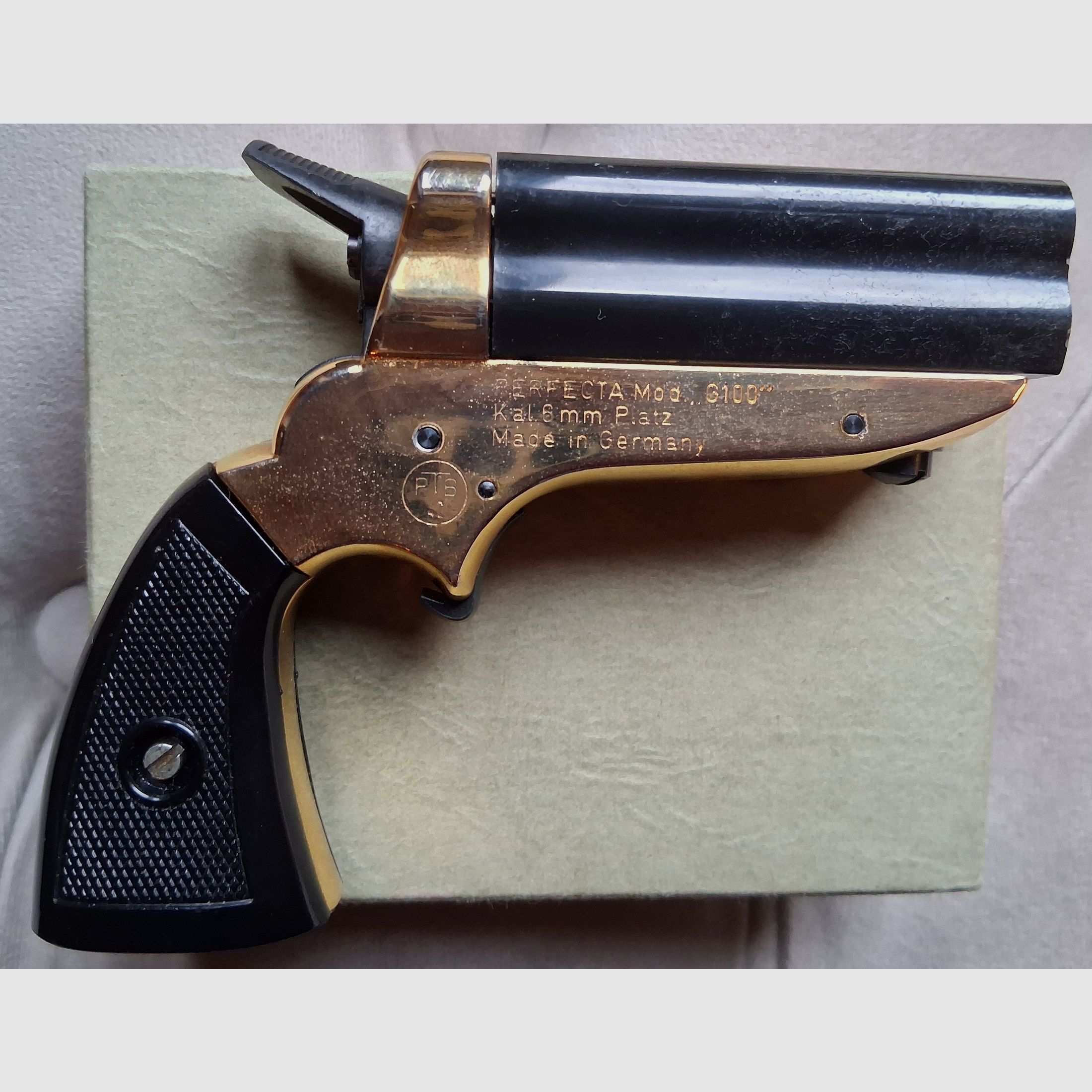 Pepperbox Perfecta G100 bundle revolver 6mm blank free from 18 tear gas gun