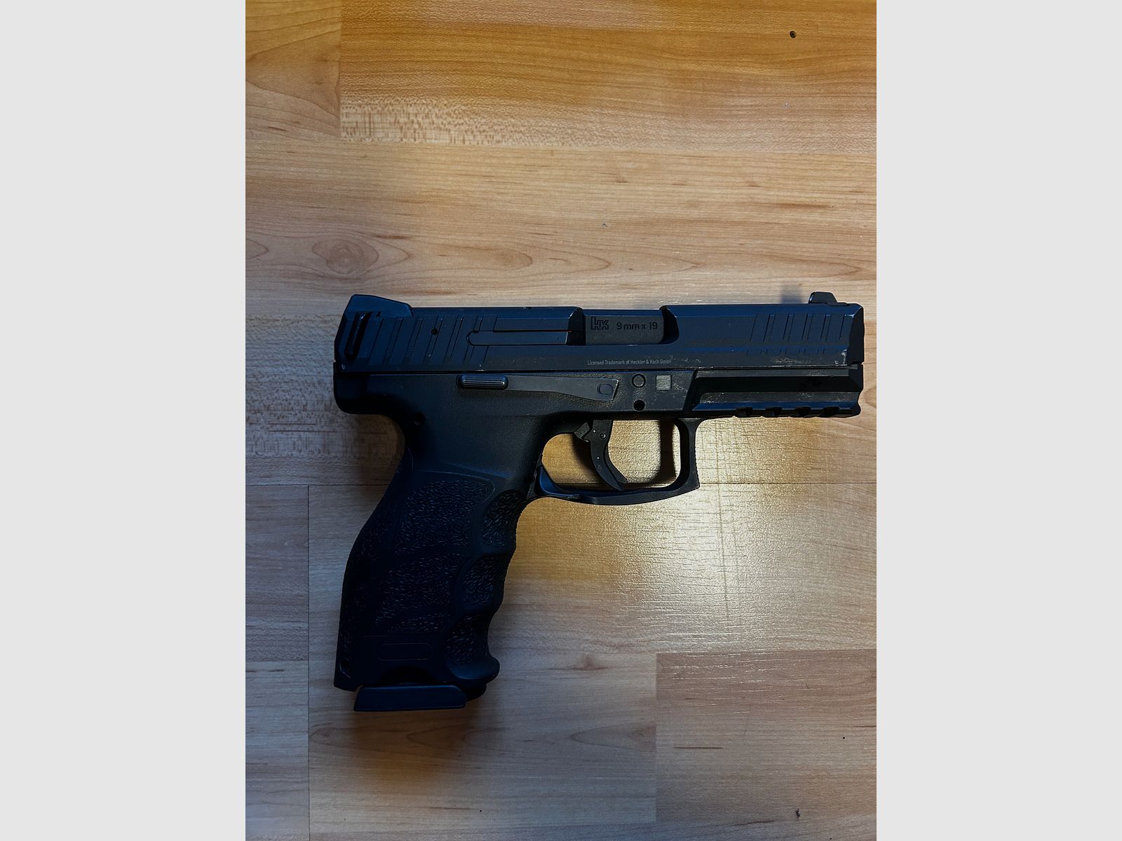 HK VP9 Airsoft – used, good condition