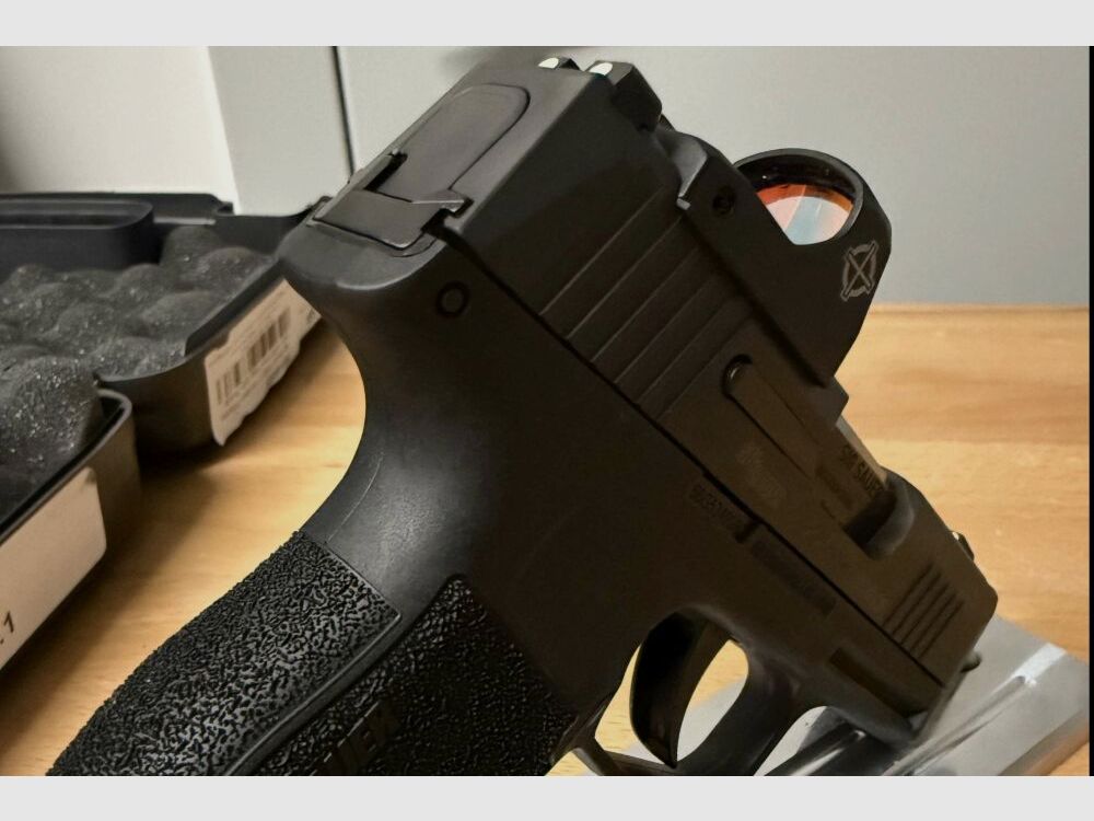 SIG Sauer P365 9mmLuger