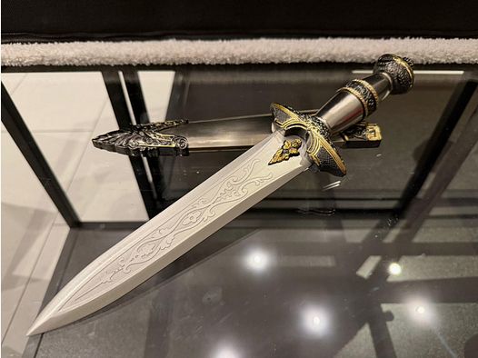 Dekorativer Zierdolch mit reich verzierter Scheide – Mittelalter / Fantasy-Stil