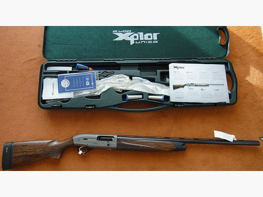 Beretta SL shotgun; Beretta A400 Xplor Unico with Kick-Off Cal. 12/89