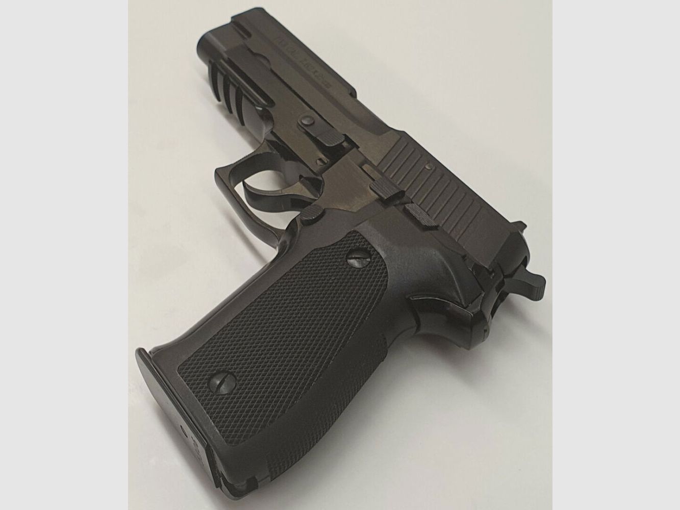 Pistola semiautomática NORINCO Mod.NP762/ NP22/ PX-3 en calibre 7,62x25tokarev incluyendo accesorios, imagen 2 de 10