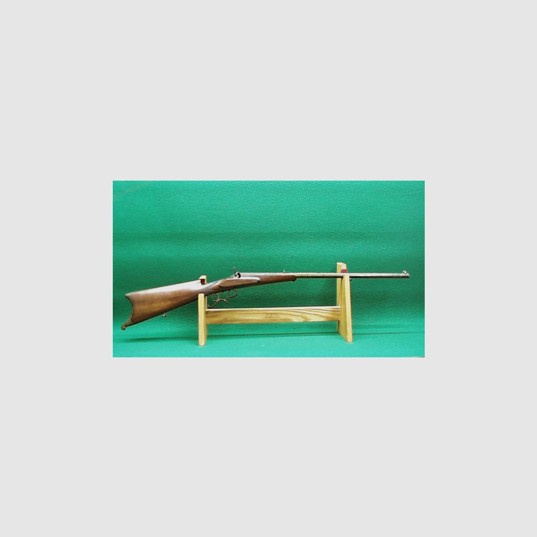 unknown single-shot rifle / room carbine
