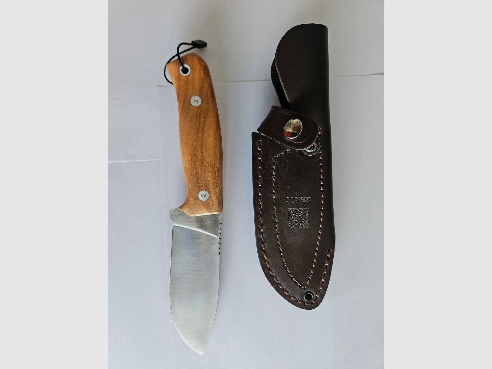 Couteau de chasse Joker Montés