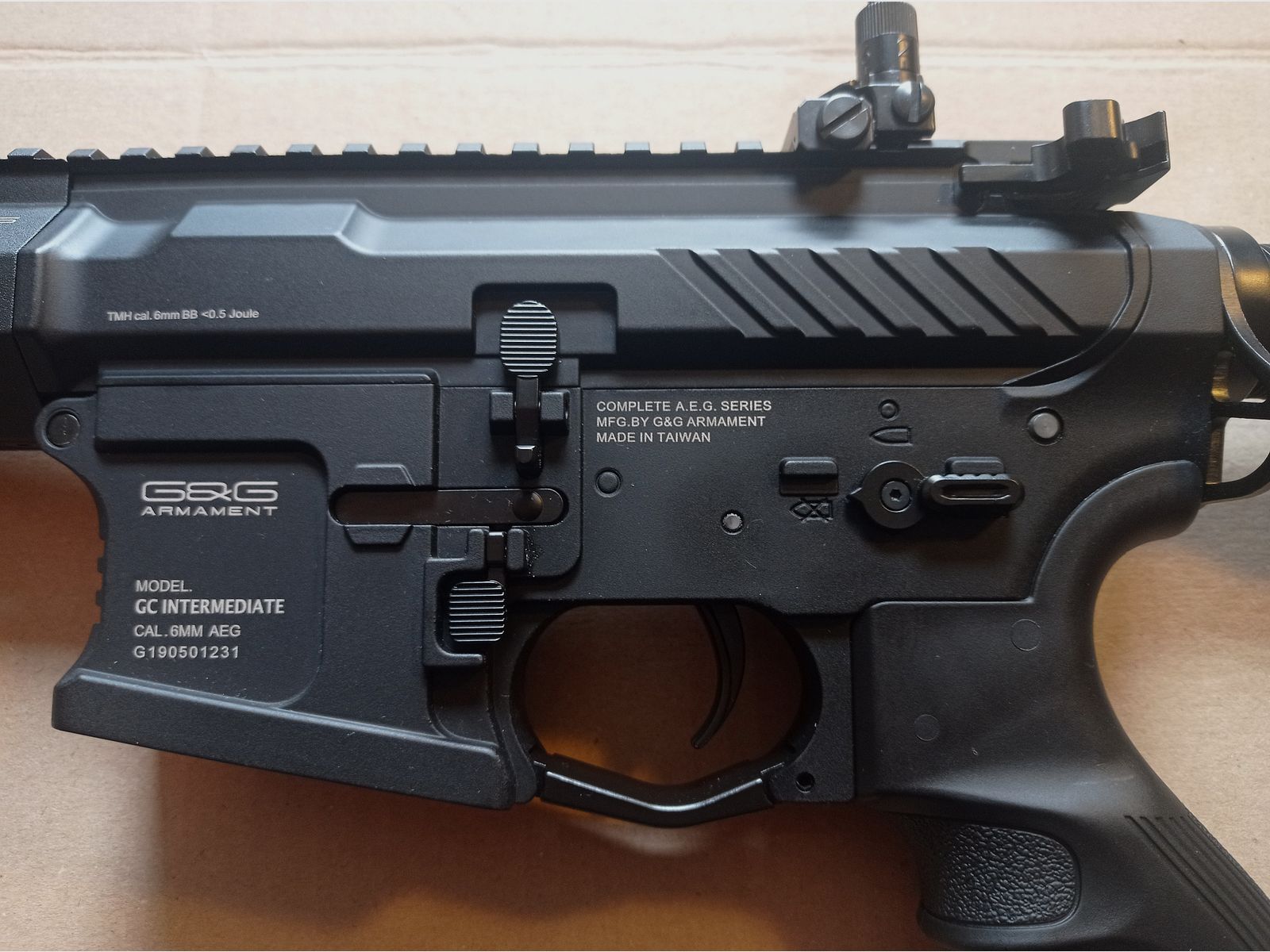 Airsoft AEG Gewehr G&G GC16 SR CQB 0,5J mit Zubehör