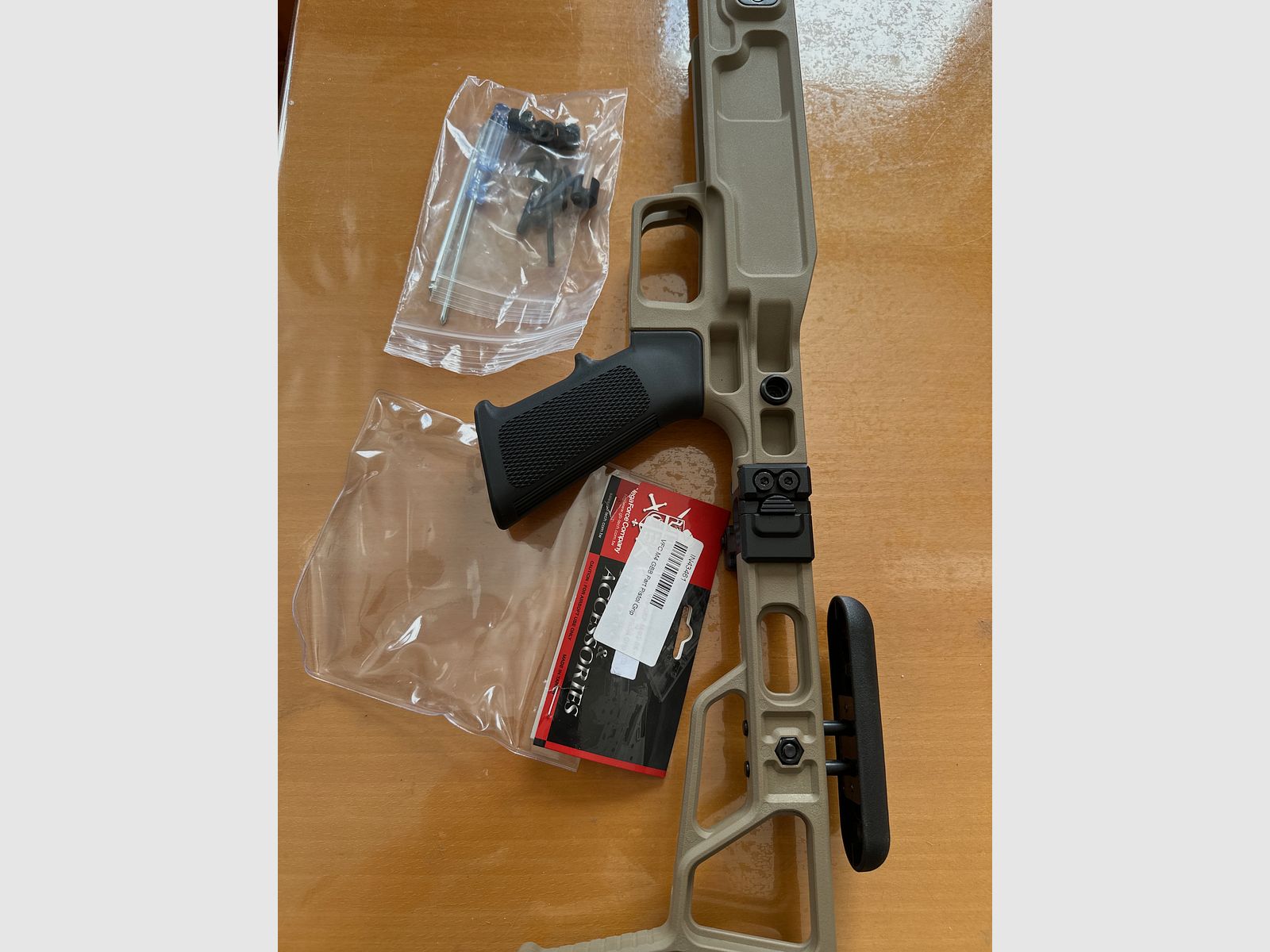 SSG10 A3 Schaft Novritsch FarbeFlat Dark Earth, mit M4 Griff