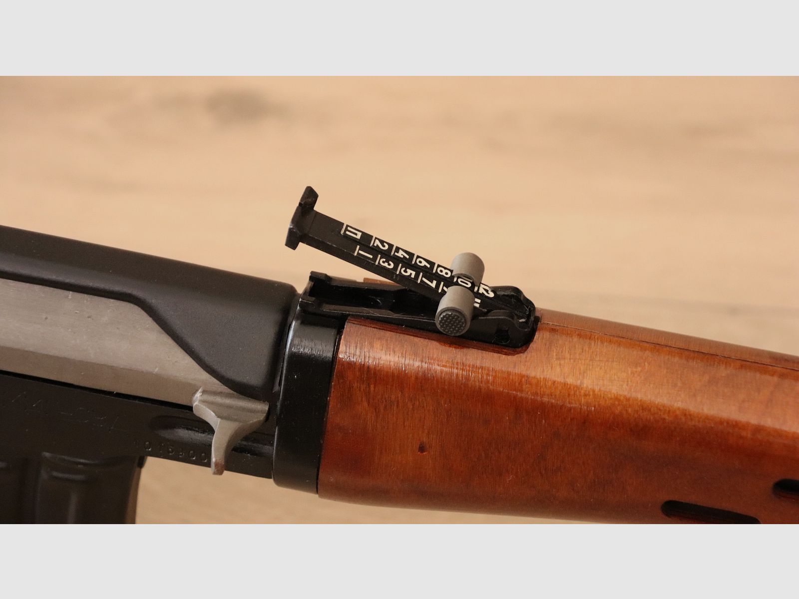 Dekowaffe SVD Dragunow Scharfschützengeweer 7,62 x 54 mm R