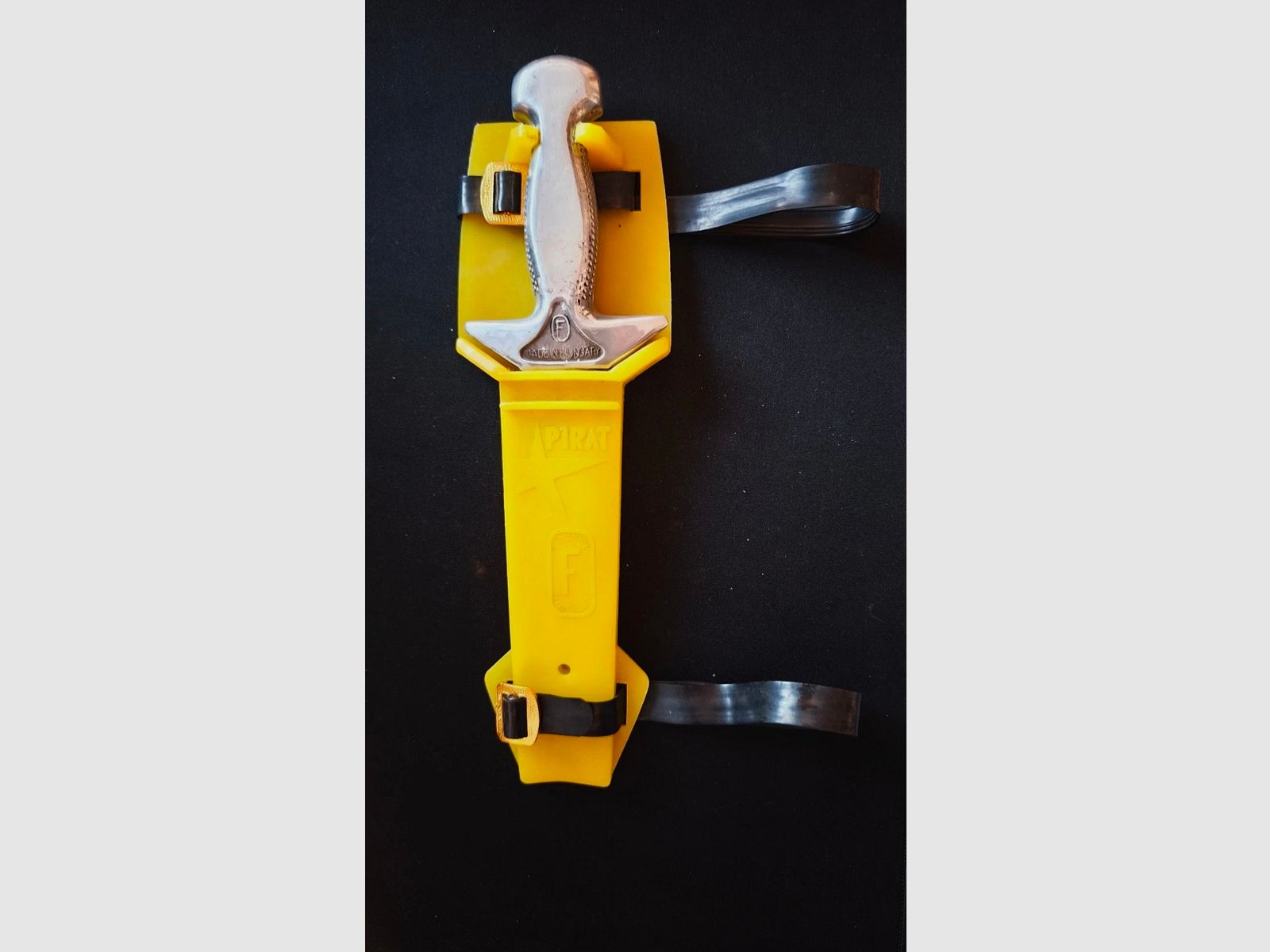 Cuchillo de buceo DDR Pirata - NVA GST 1975 - Original