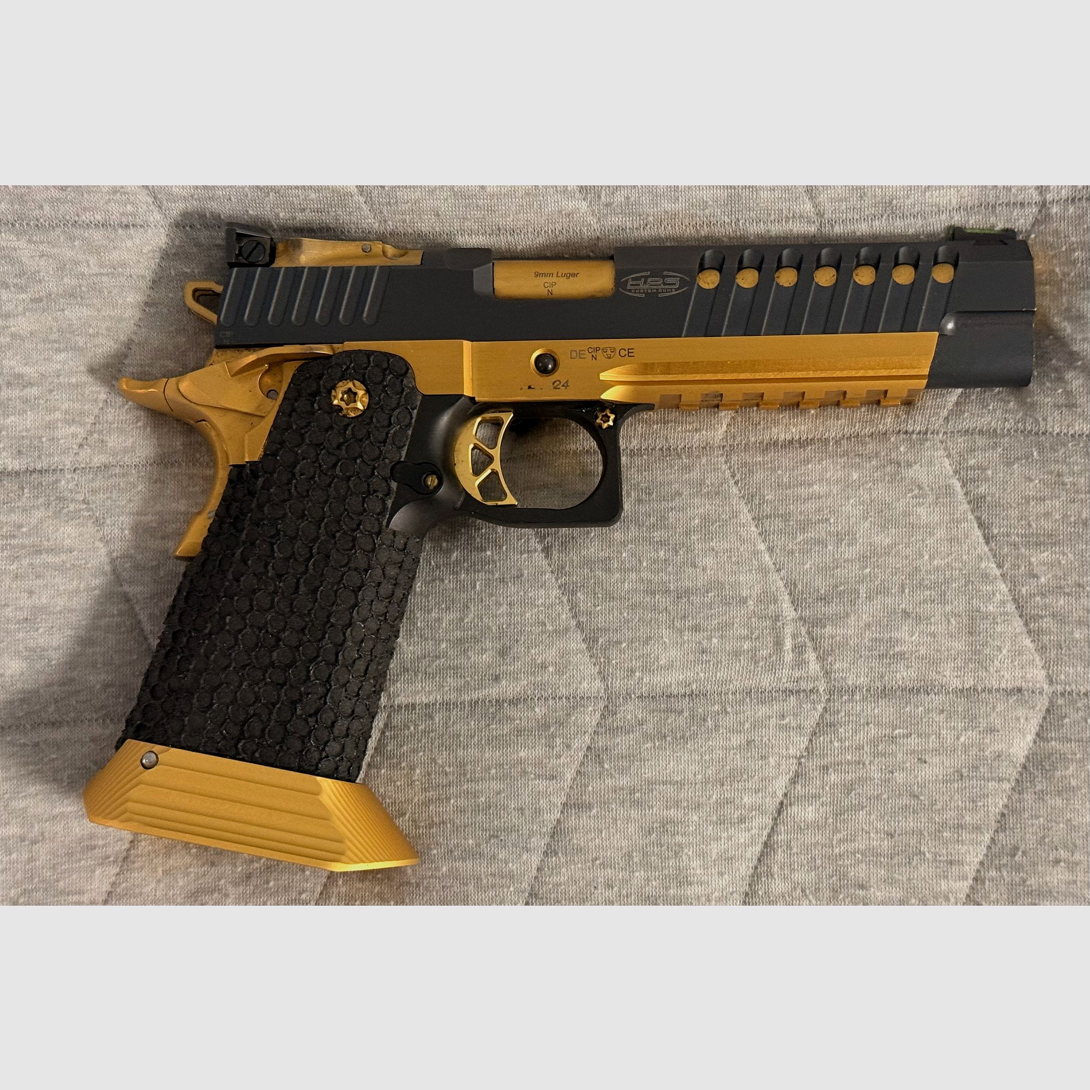 IPSC Standard Optic STI 2011 HPS Guns Range Master 5.4“ with front cut, Picatinny rail weapon is optic ready and Odin2 stock