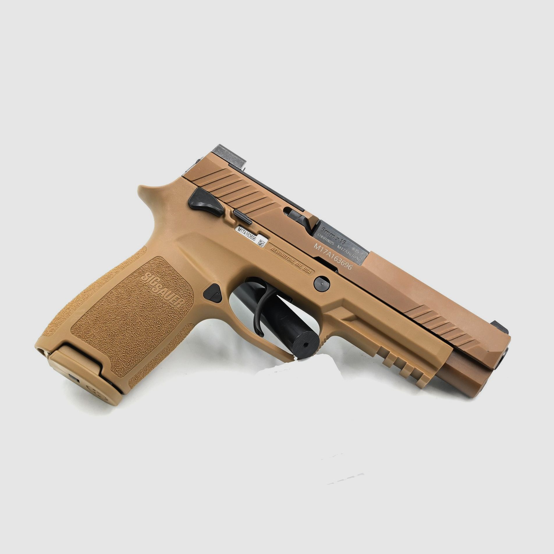 Pistole SIG P320 M17, Coyote, 9×19, manuelle Sicherung, Bild 2 von 2