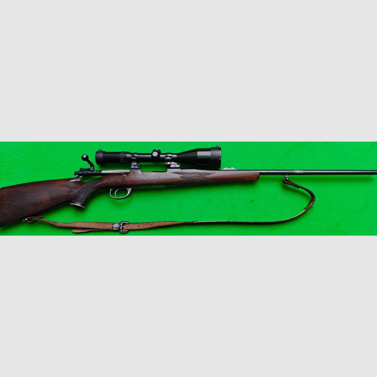 Frankonia Favorit | 8x57JS – Sistema 98 y S&B 2,5-10×56