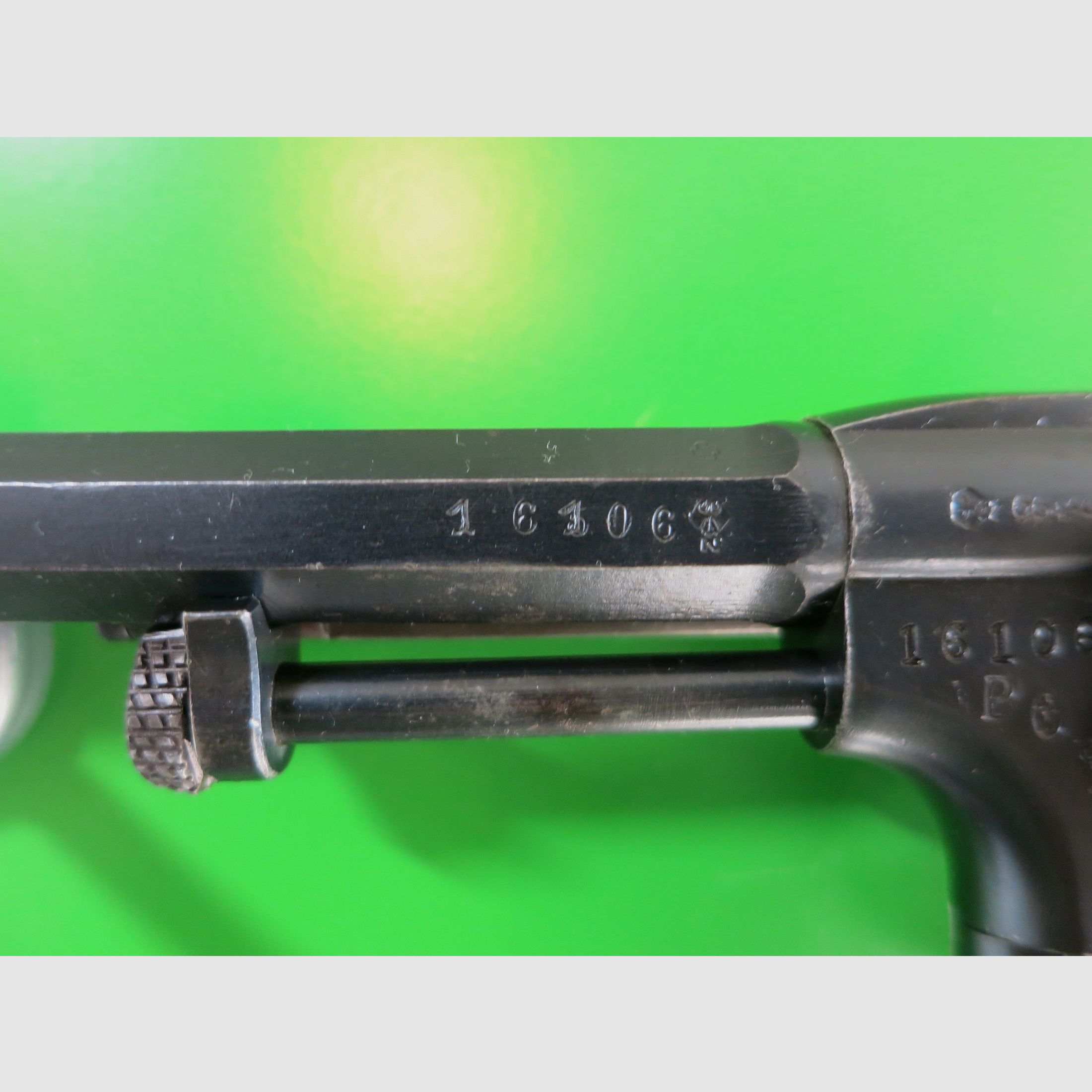 Ordonnanzrevolver Schweiz Modell 1882 (Armeerevolver 82), W+F Bern, Privat   #76-, Bild 14 von 17