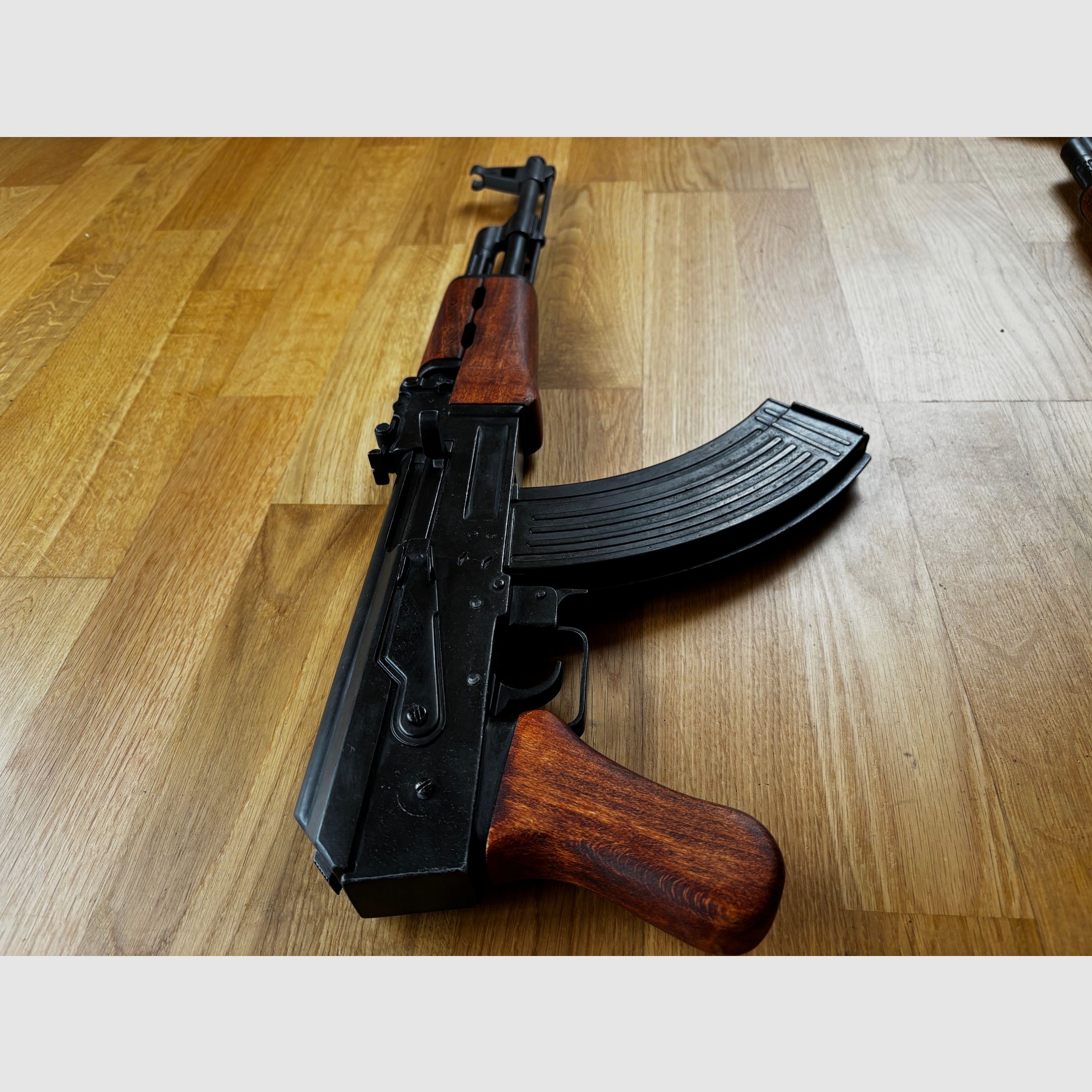 DEKO AK-47 Kalaschnikow sans crosse Denix