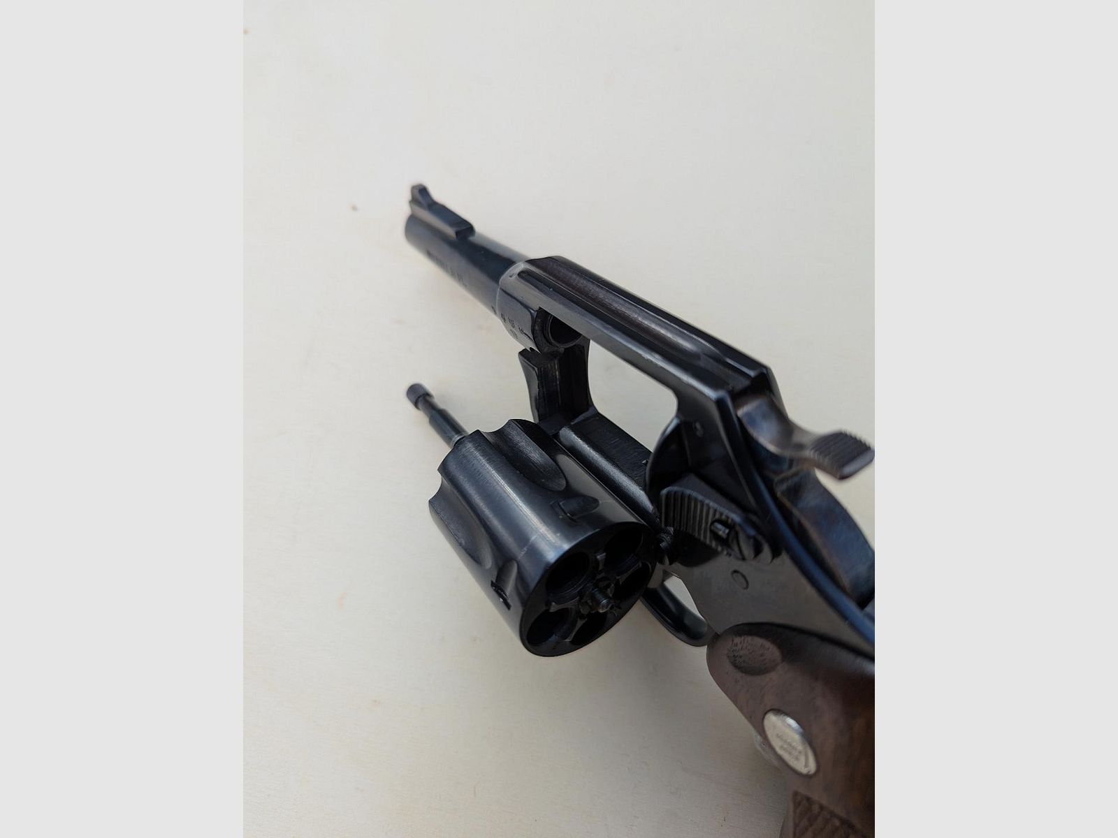 Charter Arm Revolver Undercover  3" in .38Special 