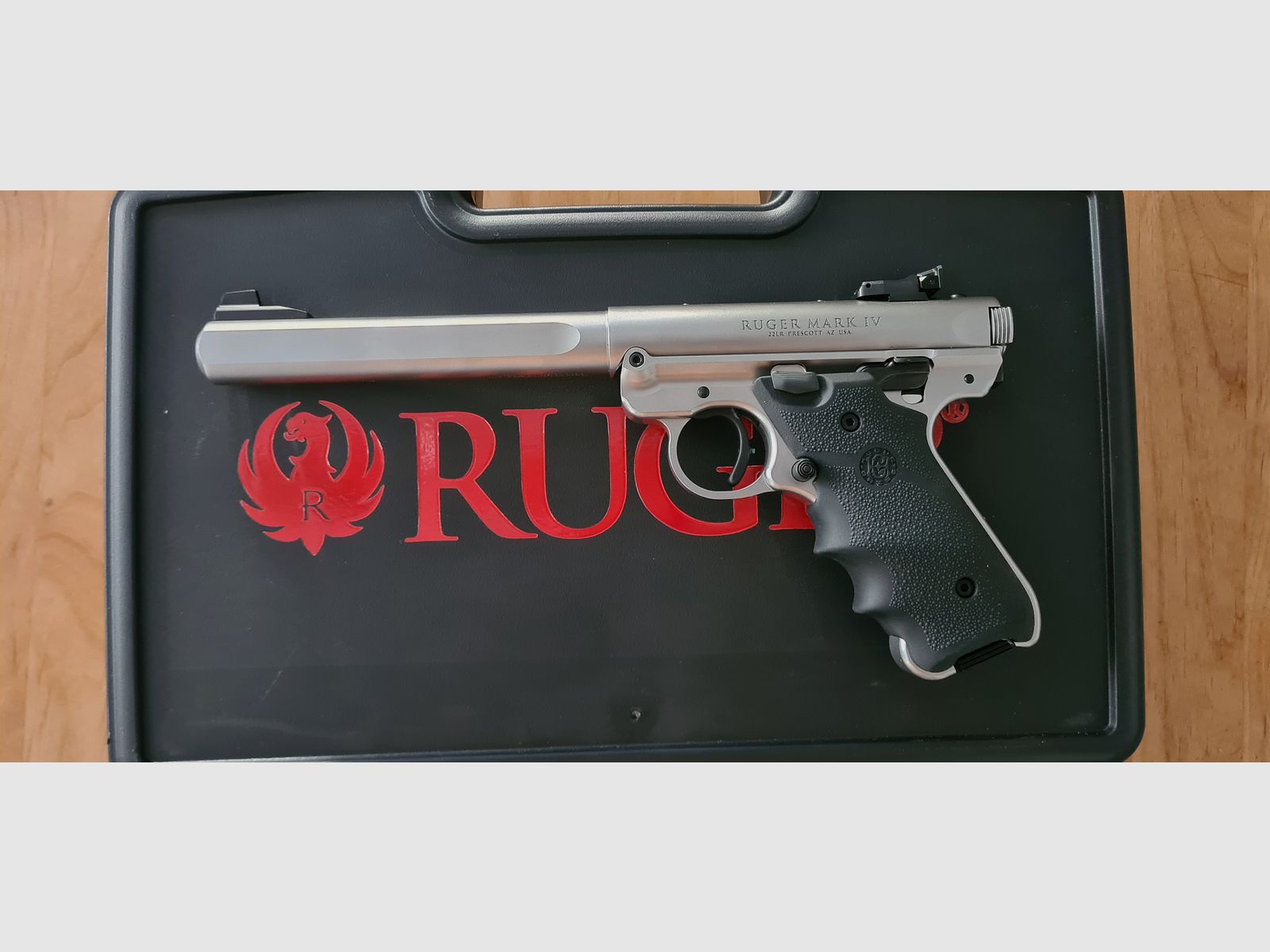 RUGER Mark IV Competition 6,88" con grilletto a corsa completa