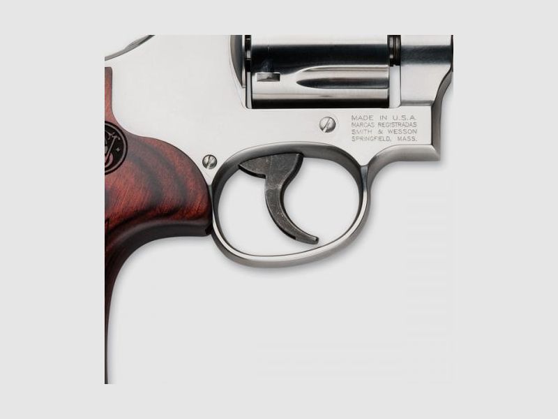 Revolver S&W 686 PLUS LUXE cal.357 crosse bois 7 COUPS canon 6″, image 3 sur 5