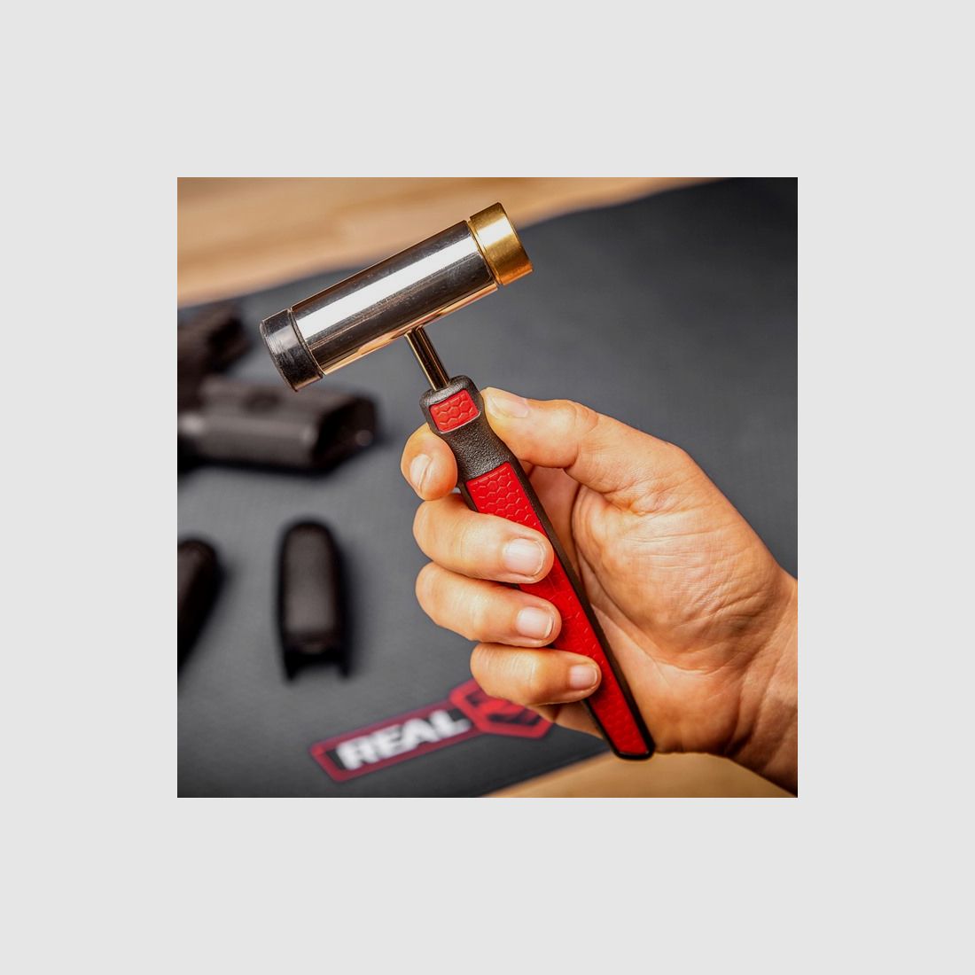 REAL AVID ACCU-PUNCH HAMMER MET BRASSEN EN STAAL PIN PUNCHES, afbeelding 8 van 8