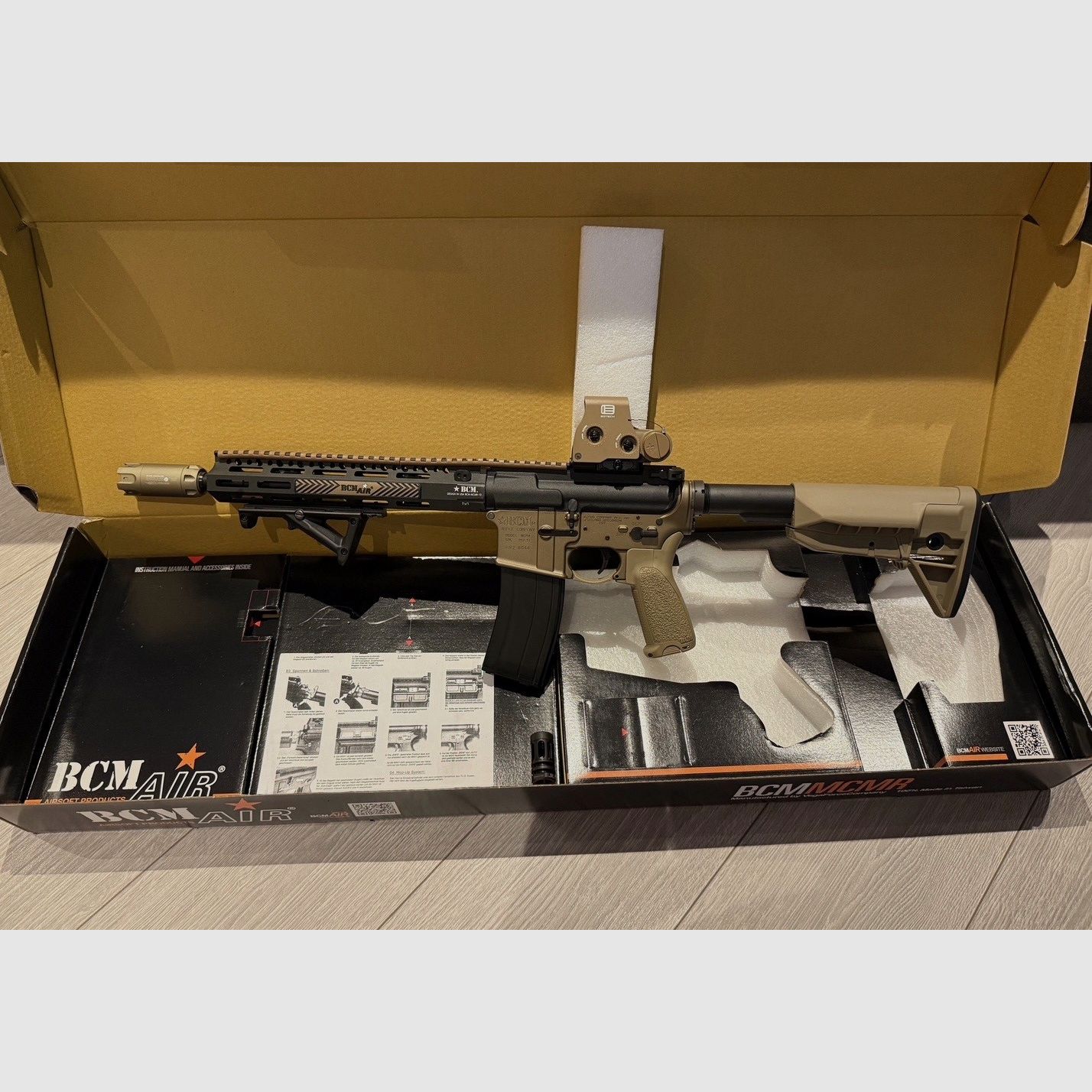 VFC BCM MCMR CQB M4 11,5" GBB Two Tone inkl. Tracer & G53 Red DOT Neupreis ohne Zubehör 700€