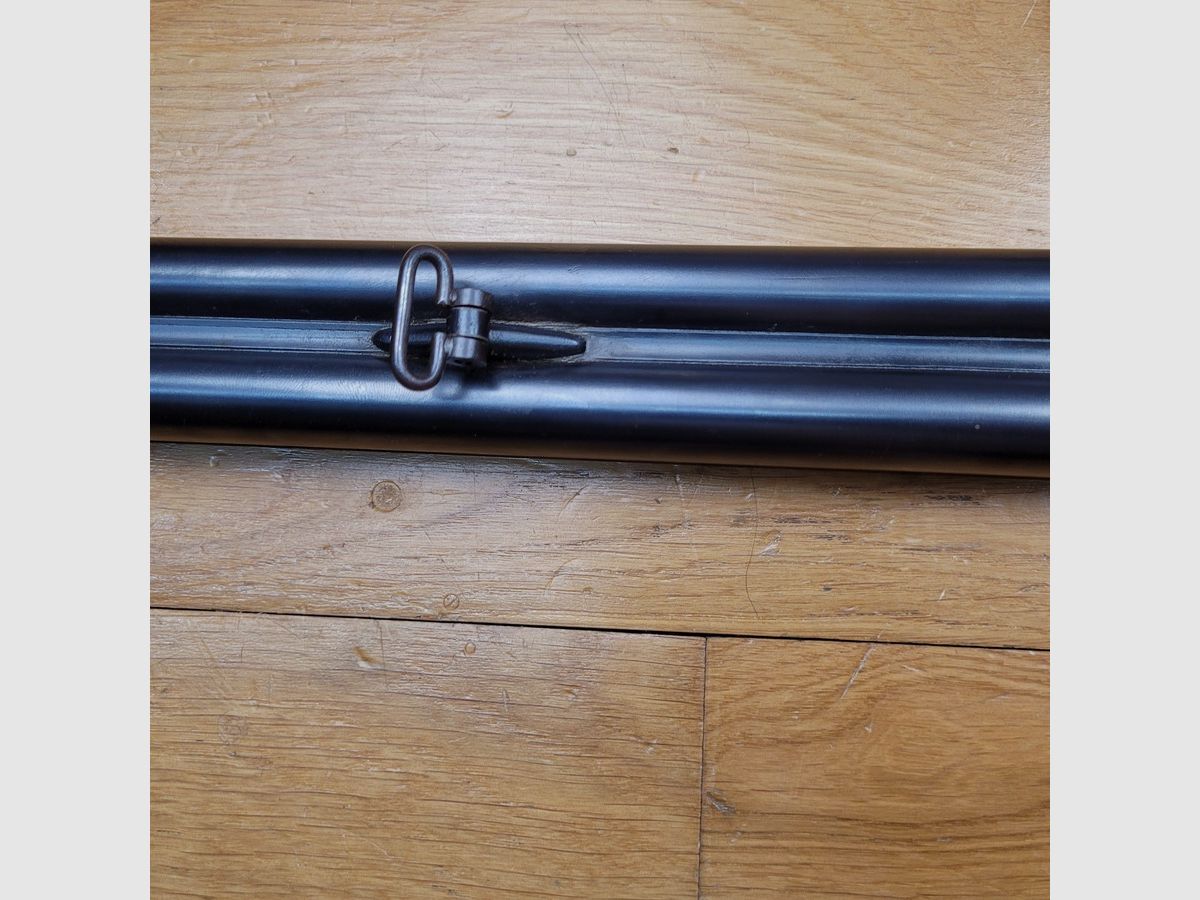 Schönes Seitengewehr – Kaliber 16/65 – sehr schöne handwerkliche Herstellung aus Saint-Étienne – Überlebender des Zweiten Weltkriegs – elegante Waffe im englischen Stil – schöne Hölzer und Riffelungen – Brünierung in sehr gutem Zustand – leichtes Gewehr und dennoch aus schönem Stahl – Sehr schönes Gewehr in TBE+, Bild 15 von 33