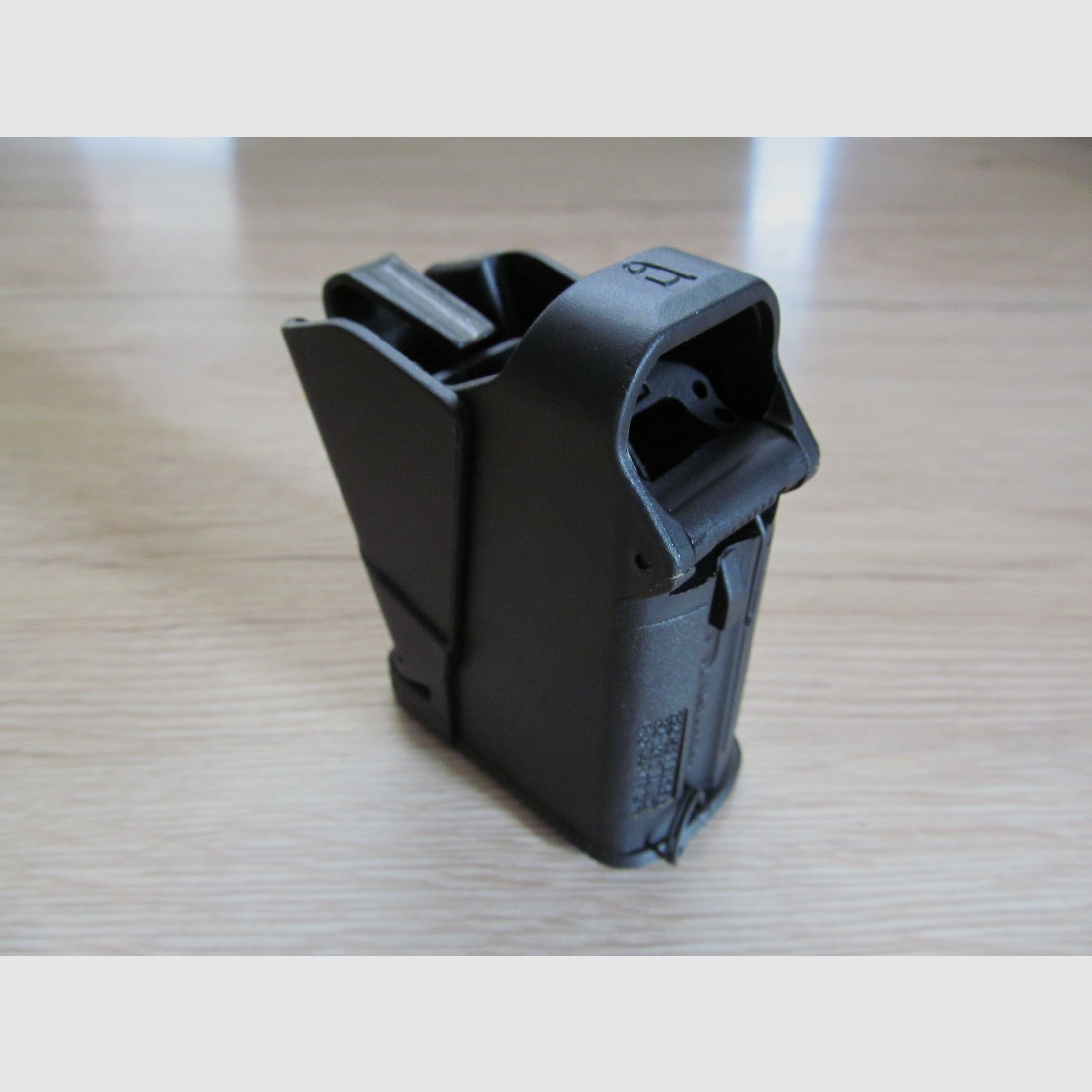 Cargador de cargadores de pistola UpLULA® Cargador universal de cargadores de pistola 9 mm – .45ACP