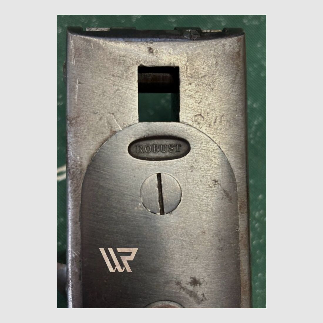 Fosil Robust Brevek - 12/65