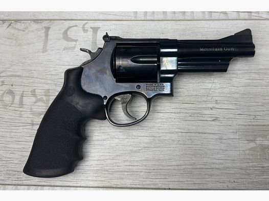 Smith & Wesson 29-8 .44RemMag