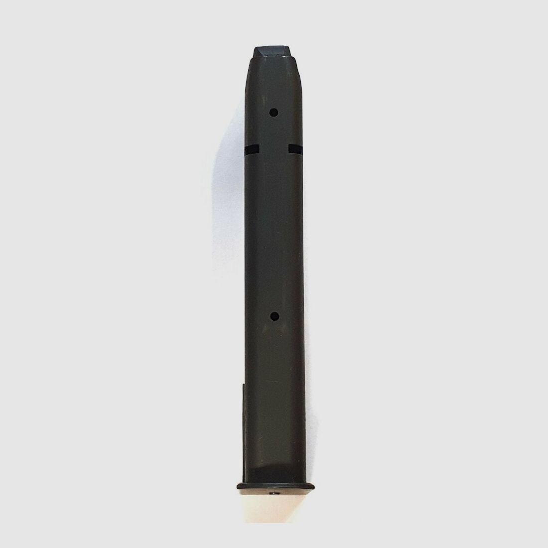 SIG SAUER magazine for pistol compatible with SIG P226, 9mm Luger, 20 rounds, used