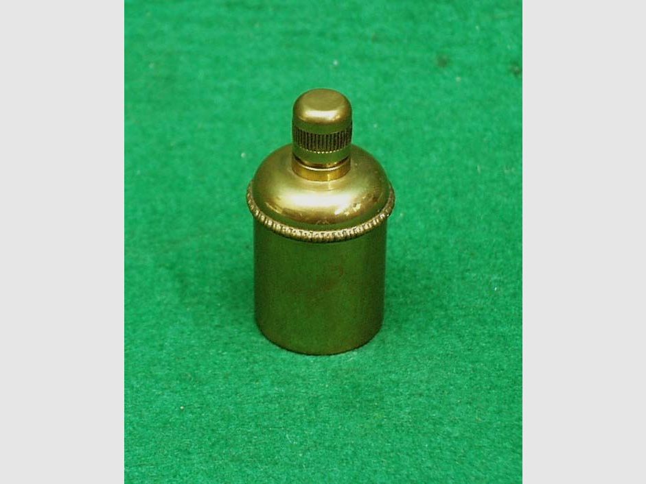 Lattina d'olio, contenitore per olio, rotondo