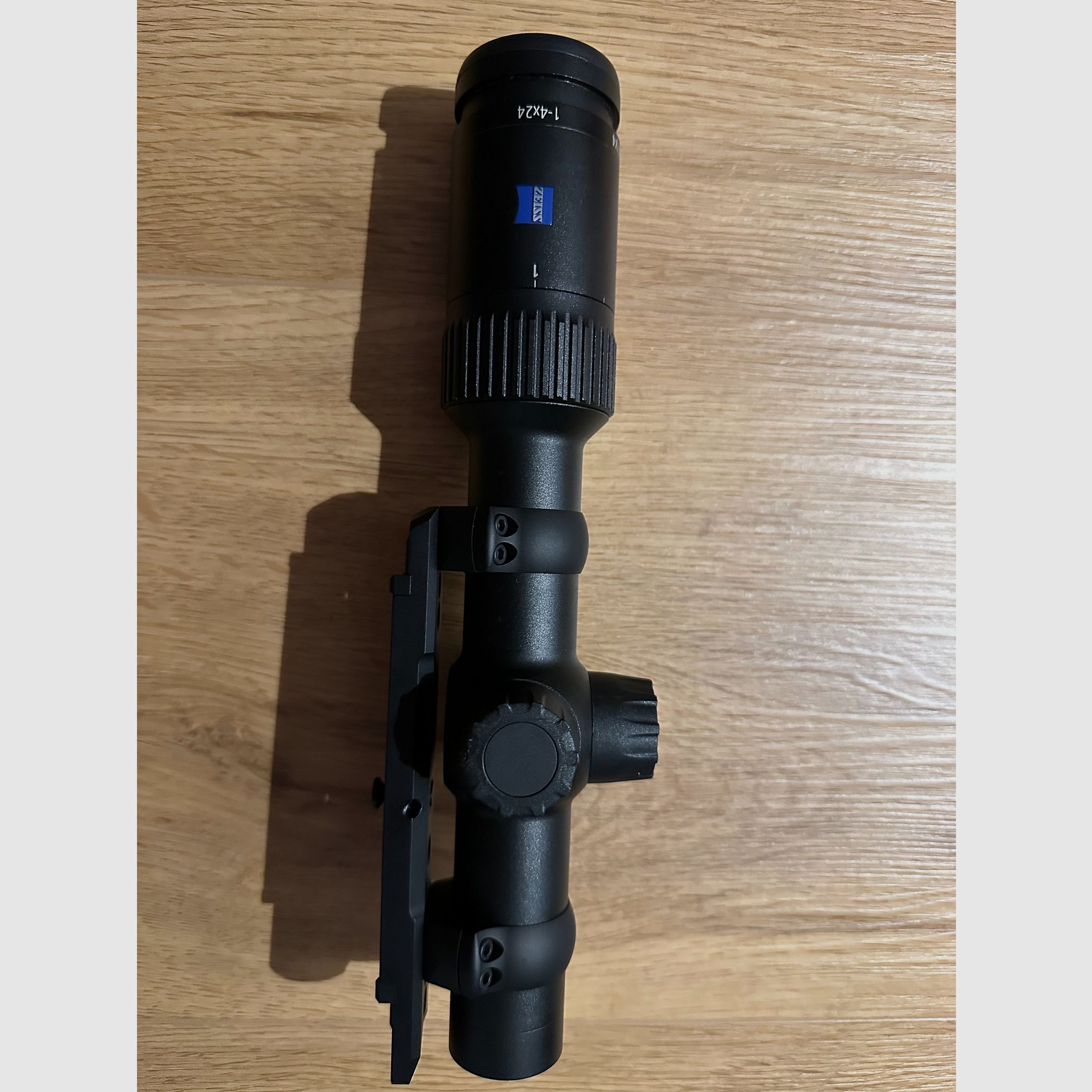 Zeiss Conquest V4 1-4x24 telescopio de mira
