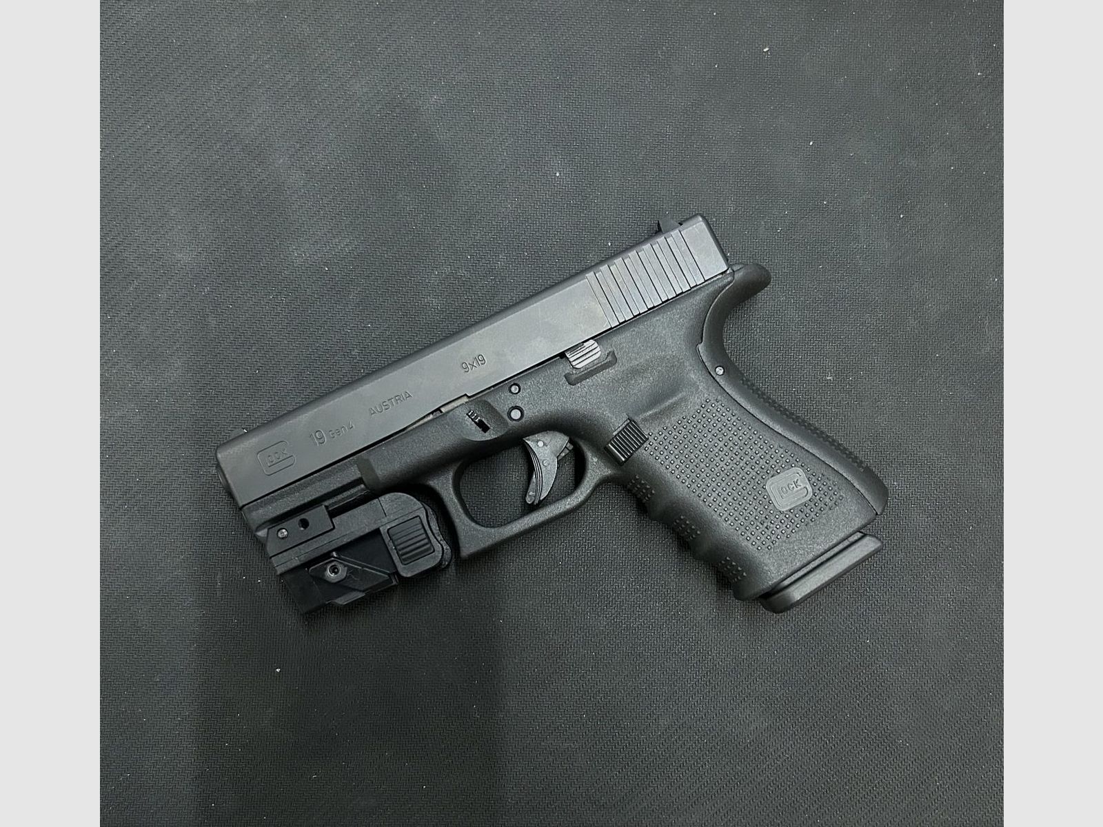 GLOCK 19 GEN 4 – 9 X 19 (9MM LUGER), immagine 2 di 3