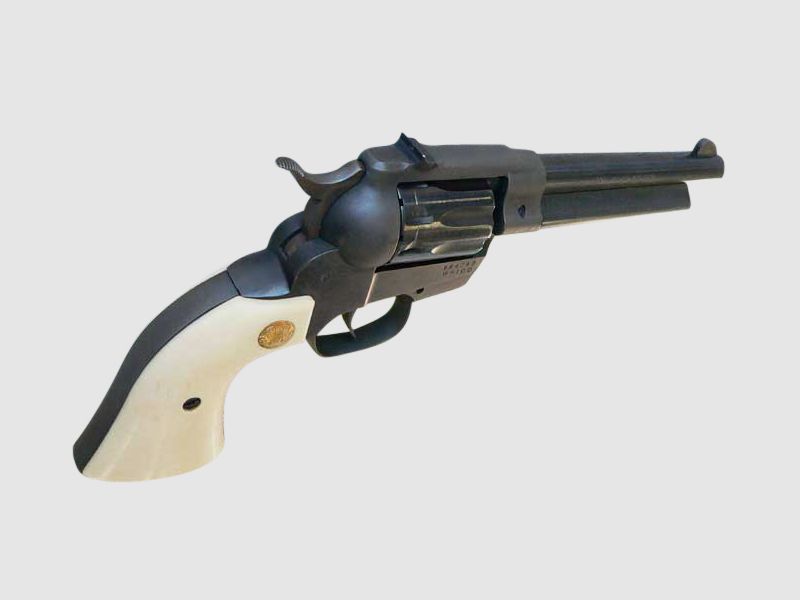 Revolver à double action Hi-Standard W100 cal. .22 cal.