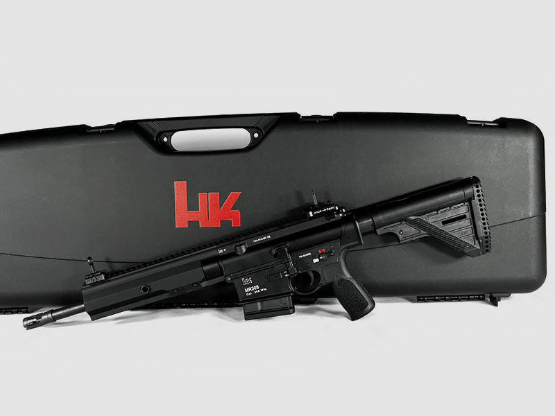 Heckler & Koch MR308 SPORT 13" con impugnatura sportiva chiusa