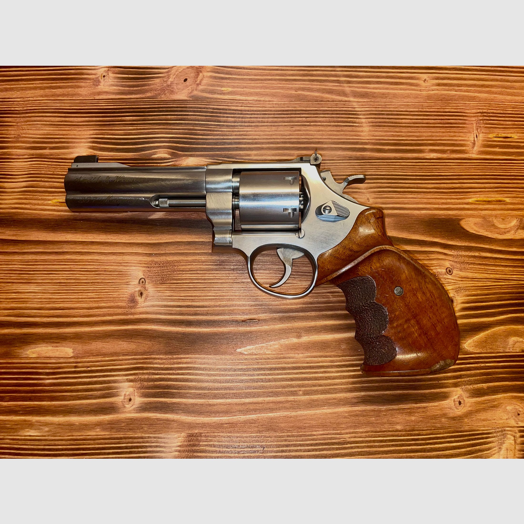 Smith & Wesson .357 Magnum 627 Ziel Champion