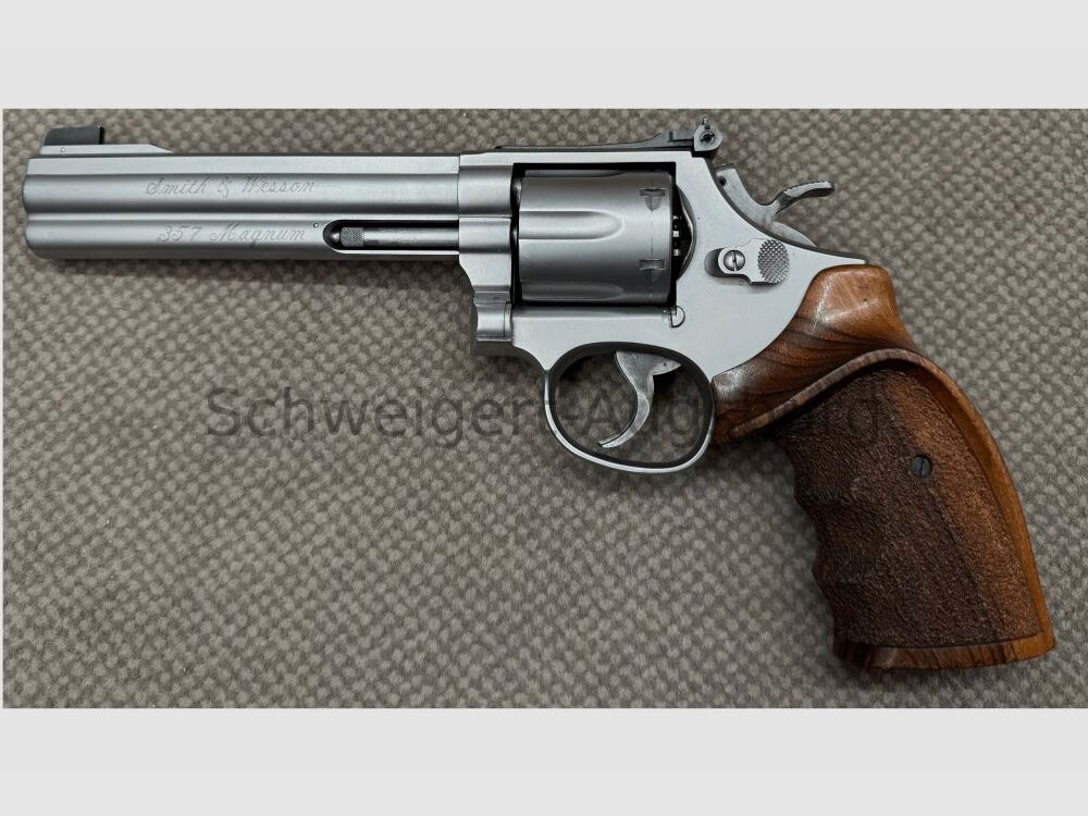 Smith & Wesson 686 Target Champion .357Mag;.38Special