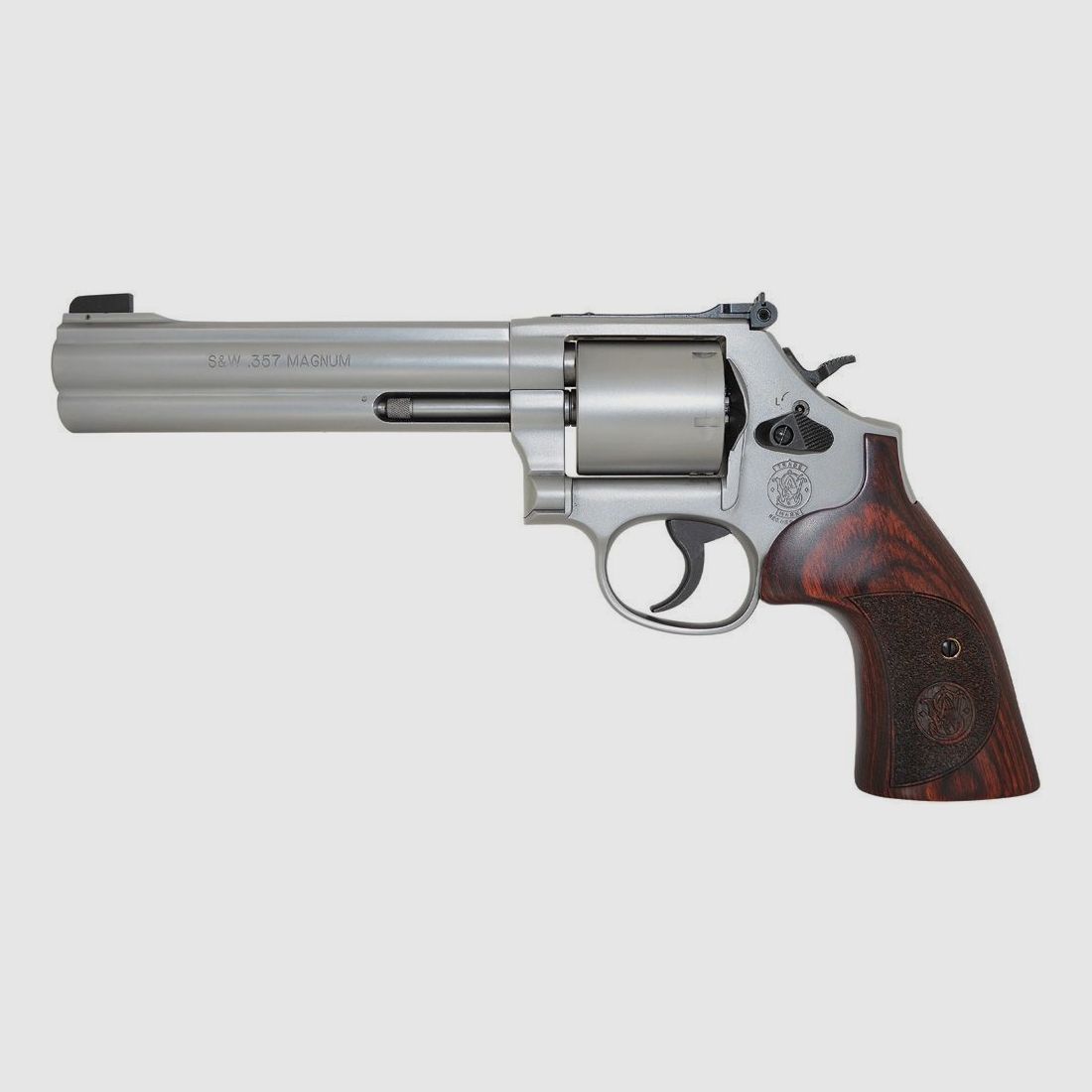 REVOLVER S&W 686 INTERNATIONAL 357MAG 6″ 6 COUPS, image 1 sur 2